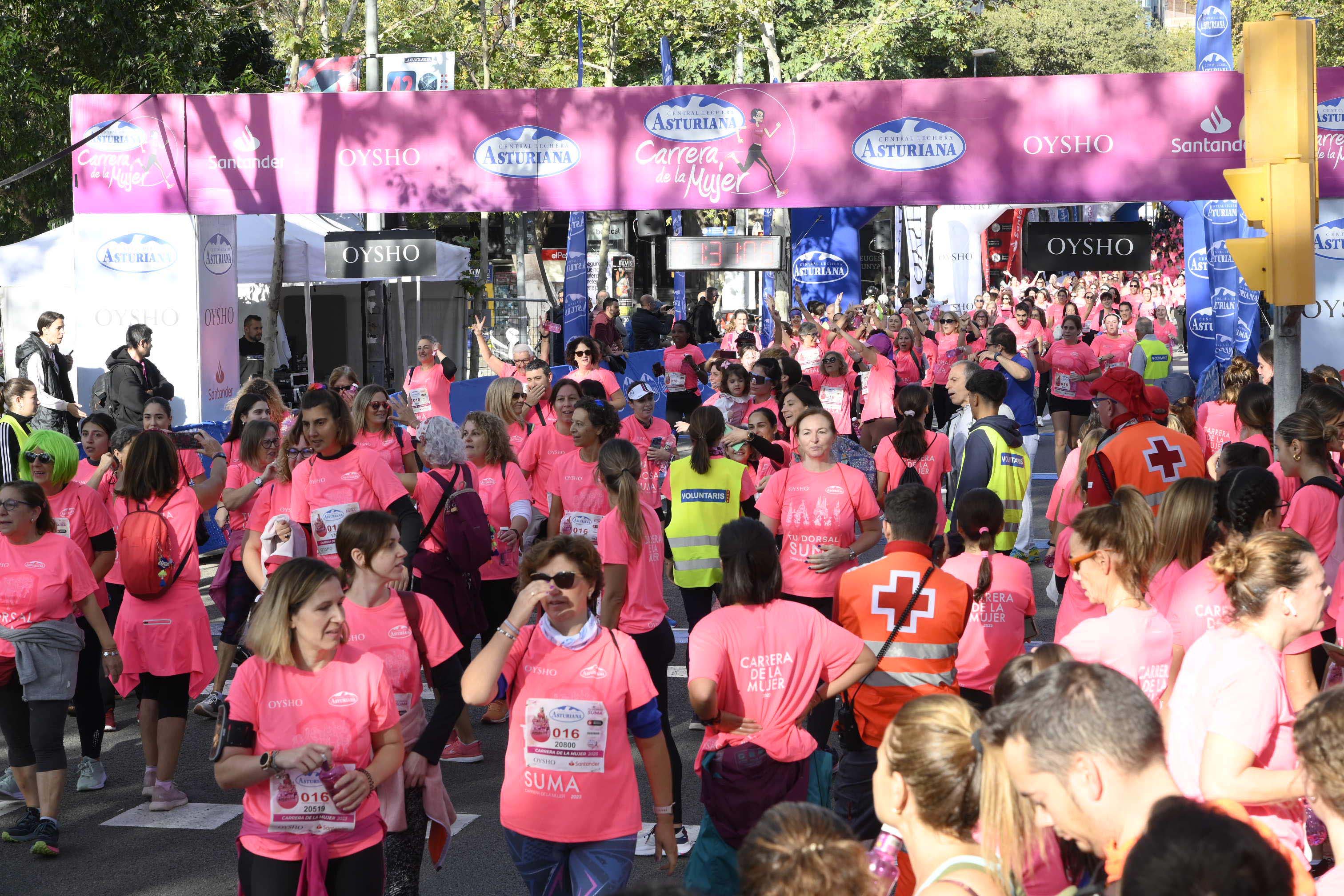 Las mejores fotos de la Carrera de la Mujer de Barcelona 2023. 5736