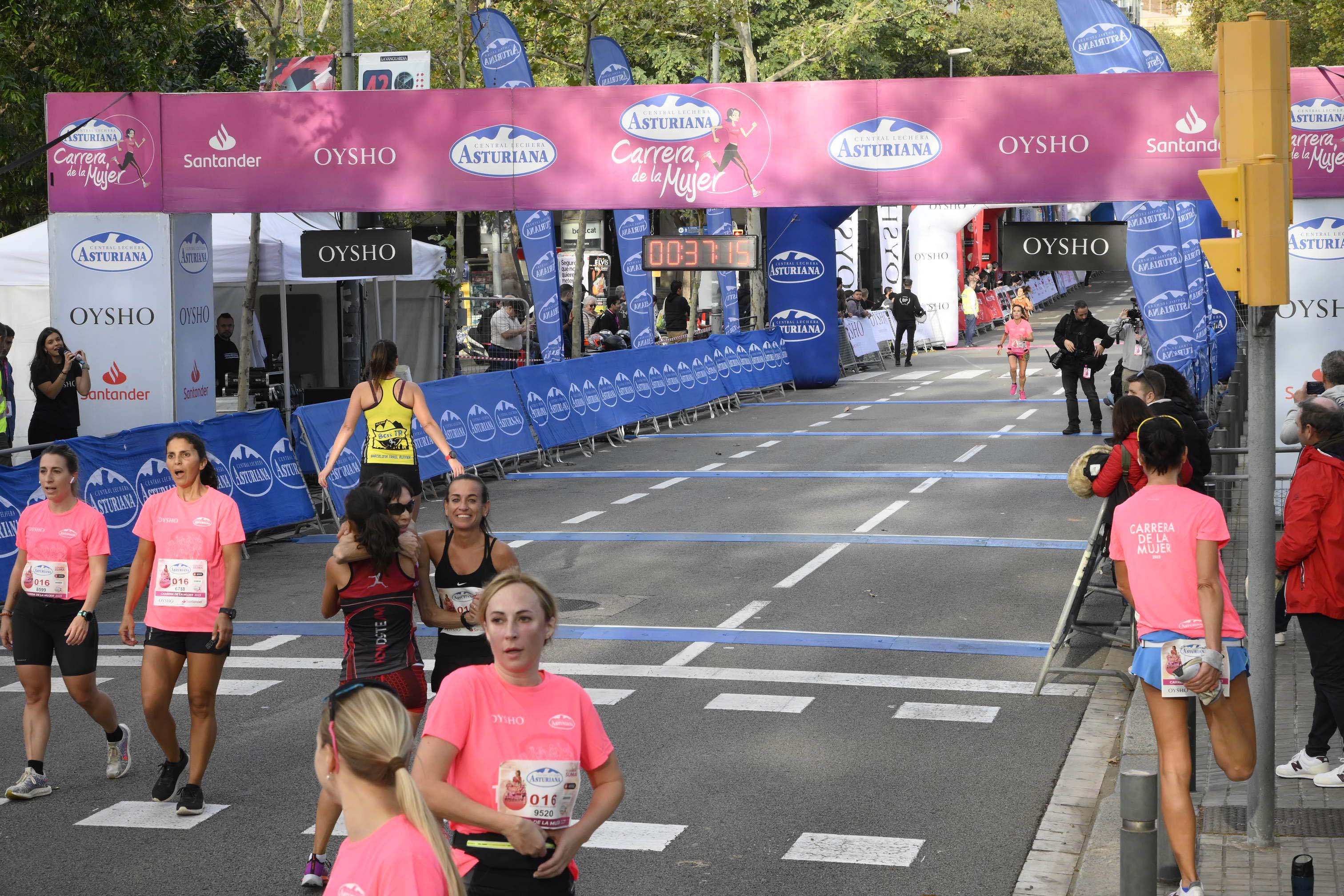 Las mejores fotos de la Carrera de la Mujer de Barcelona 2023. 4199