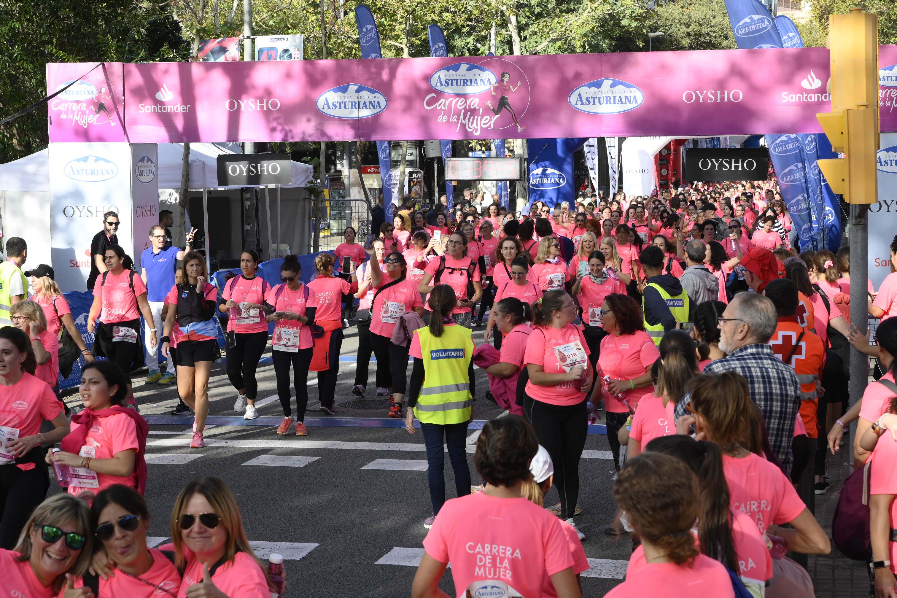 Las mejores fotos de la Carrera de la Mujer de Barcelona 2023. 5985