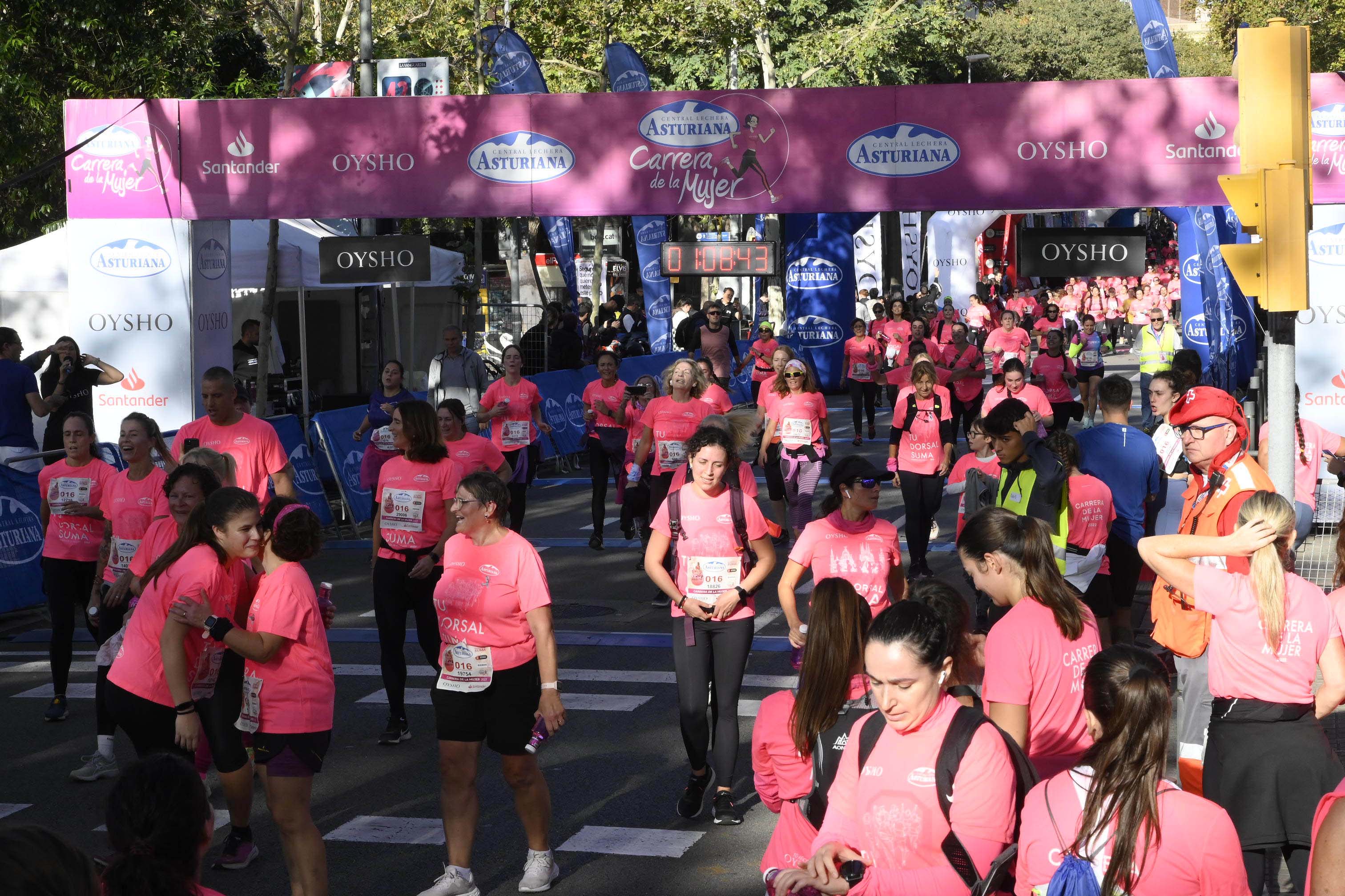 Las mejores fotos de la Carrera de la Mujer de Barcelona 2023. 5138