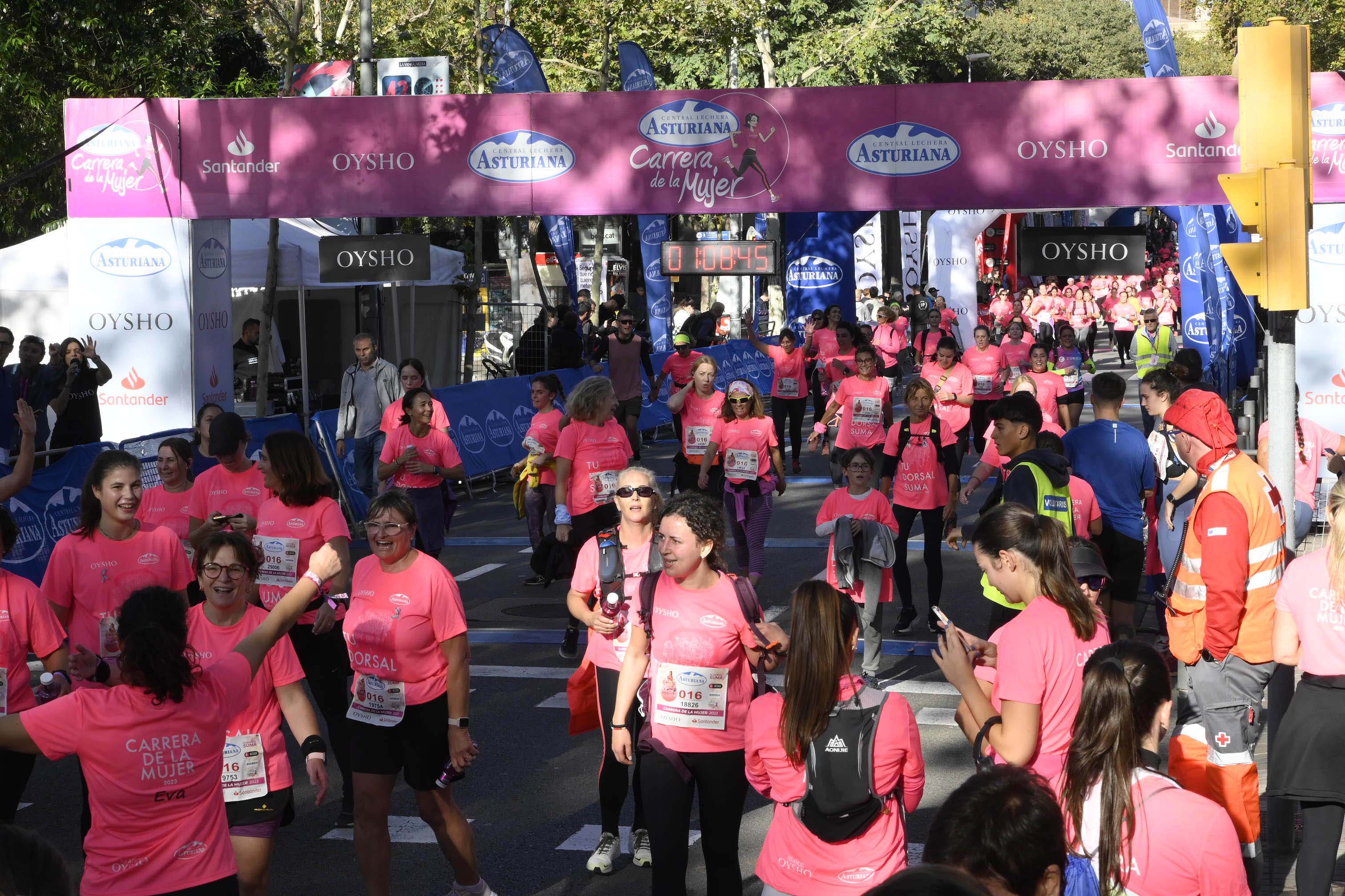 Las mejores fotos de la Carrera de la Mujer de Barcelona 2023. 5139