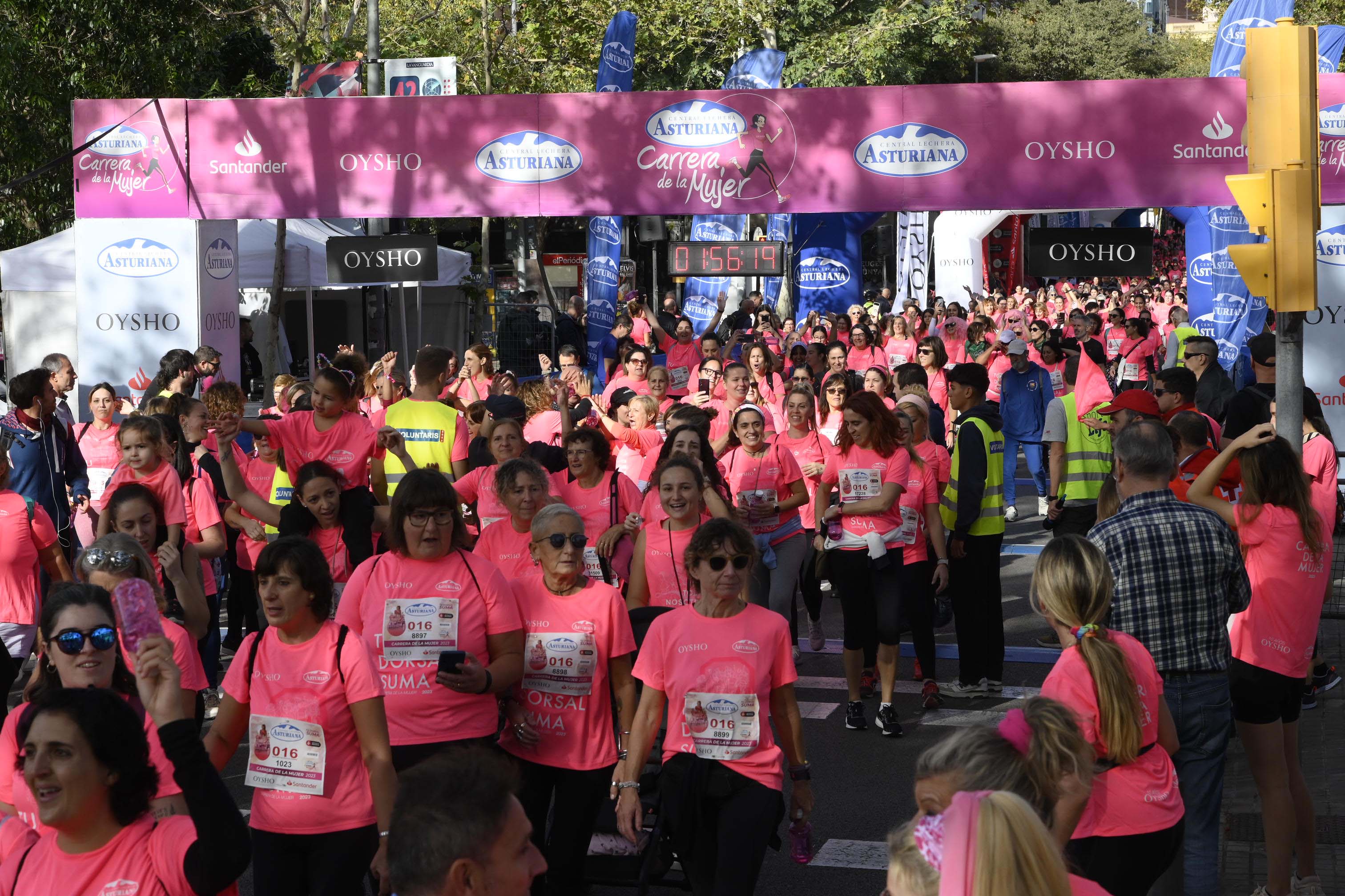 Las mejores fotos de la Carrera de la Mujer de Barcelona 2023. 6473