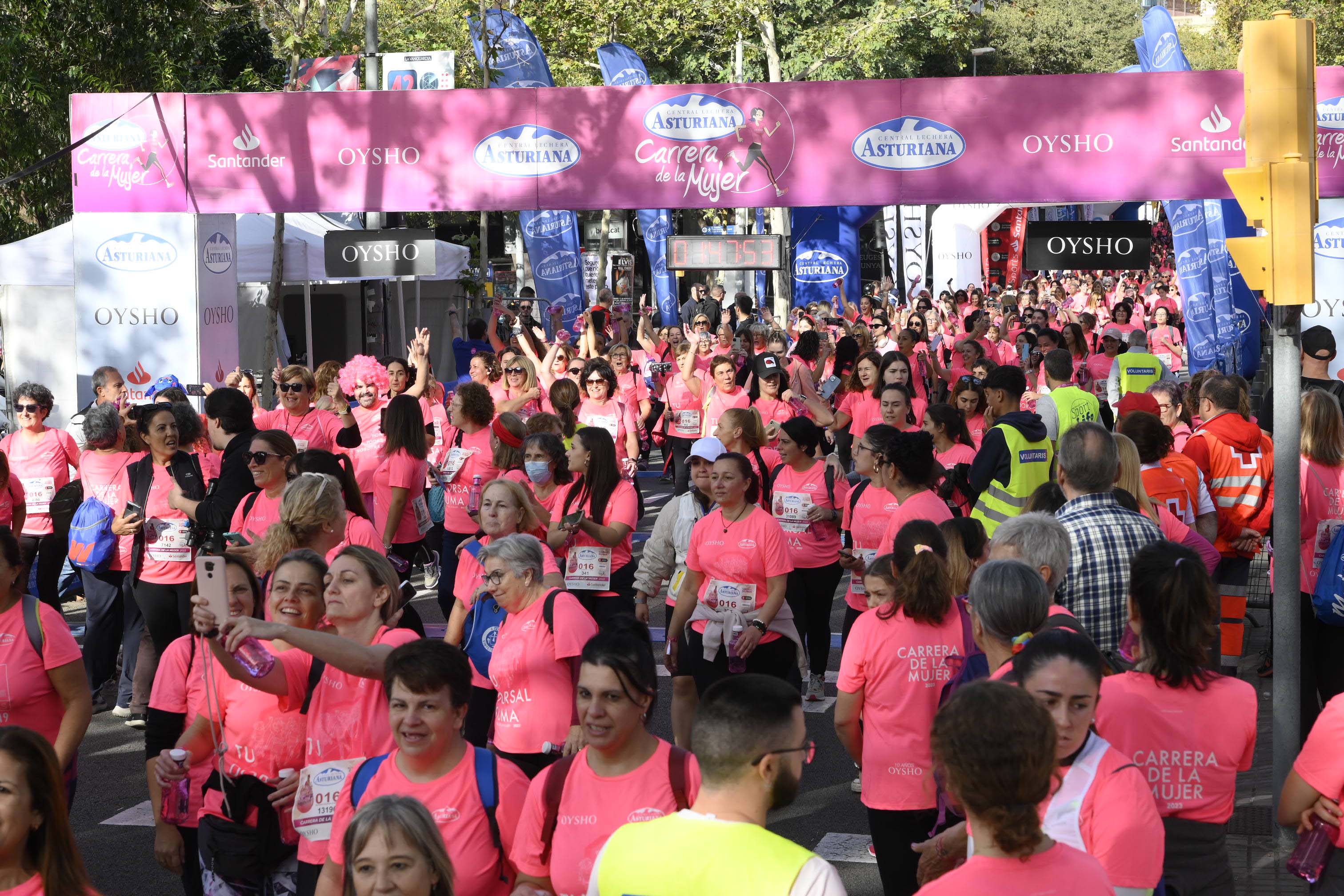 Las mejores fotos de la Carrera de la Mujer de Barcelona 2023. 6229