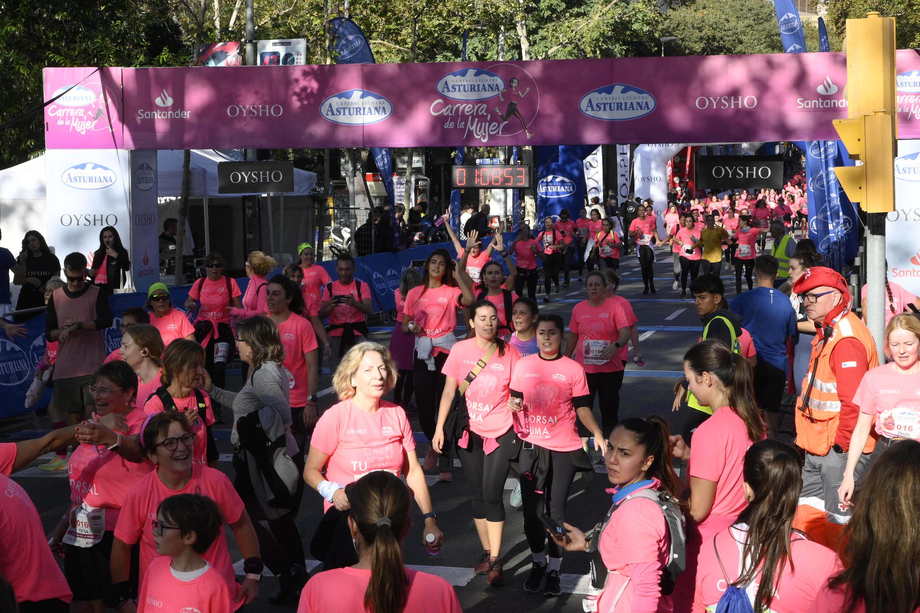 Las mejores fotos de la Carrera de la Mujer de Barcelona 2023. 5143