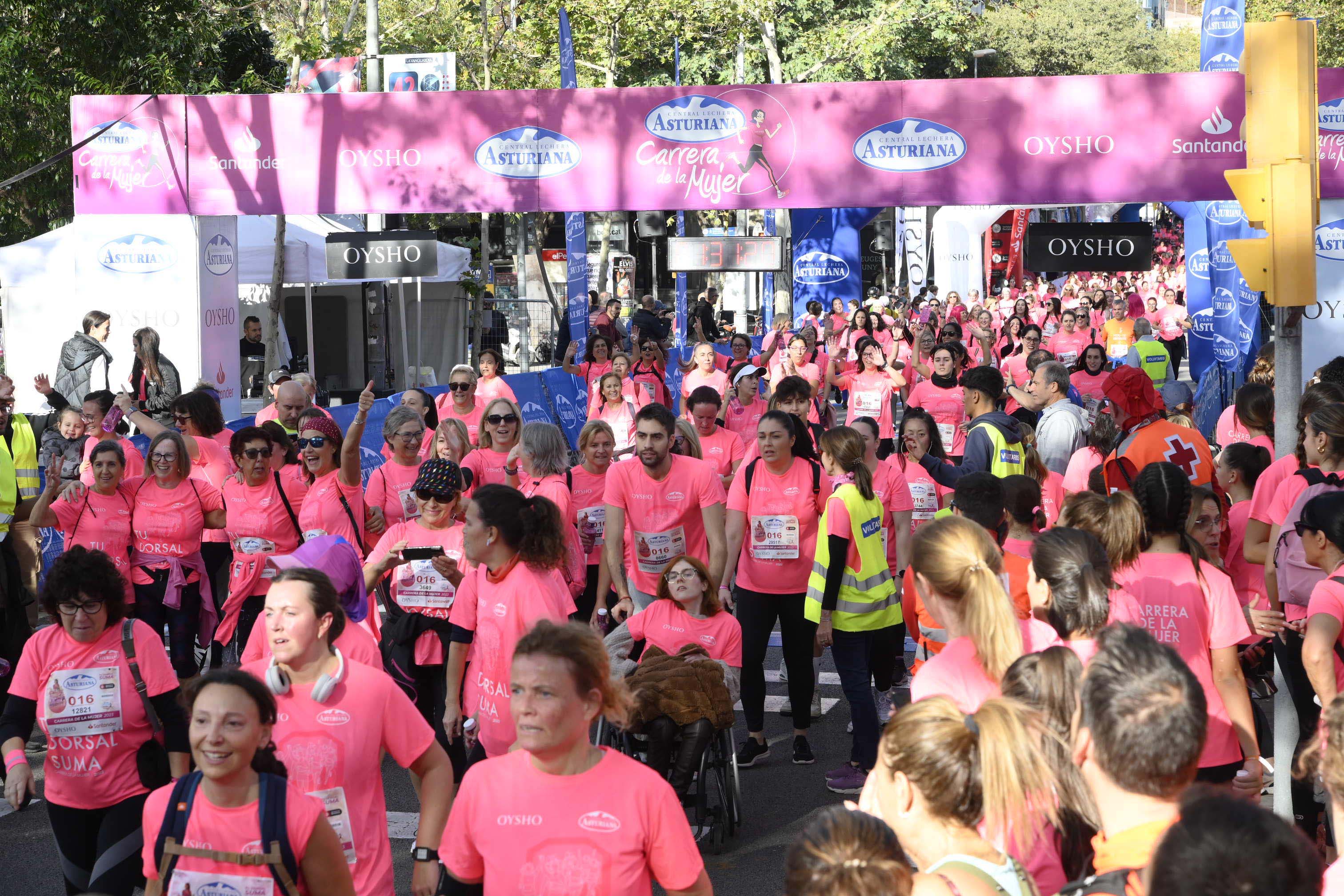 Las mejores fotos de la Carrera de la Mujer de Barcelona 2023. 5743