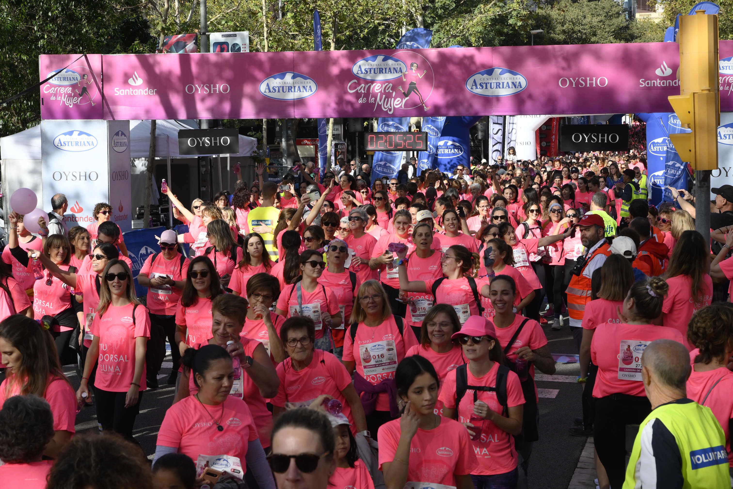 Las mejores fotos de la Carrera de la Mujer de Barcelona 2023. 6732