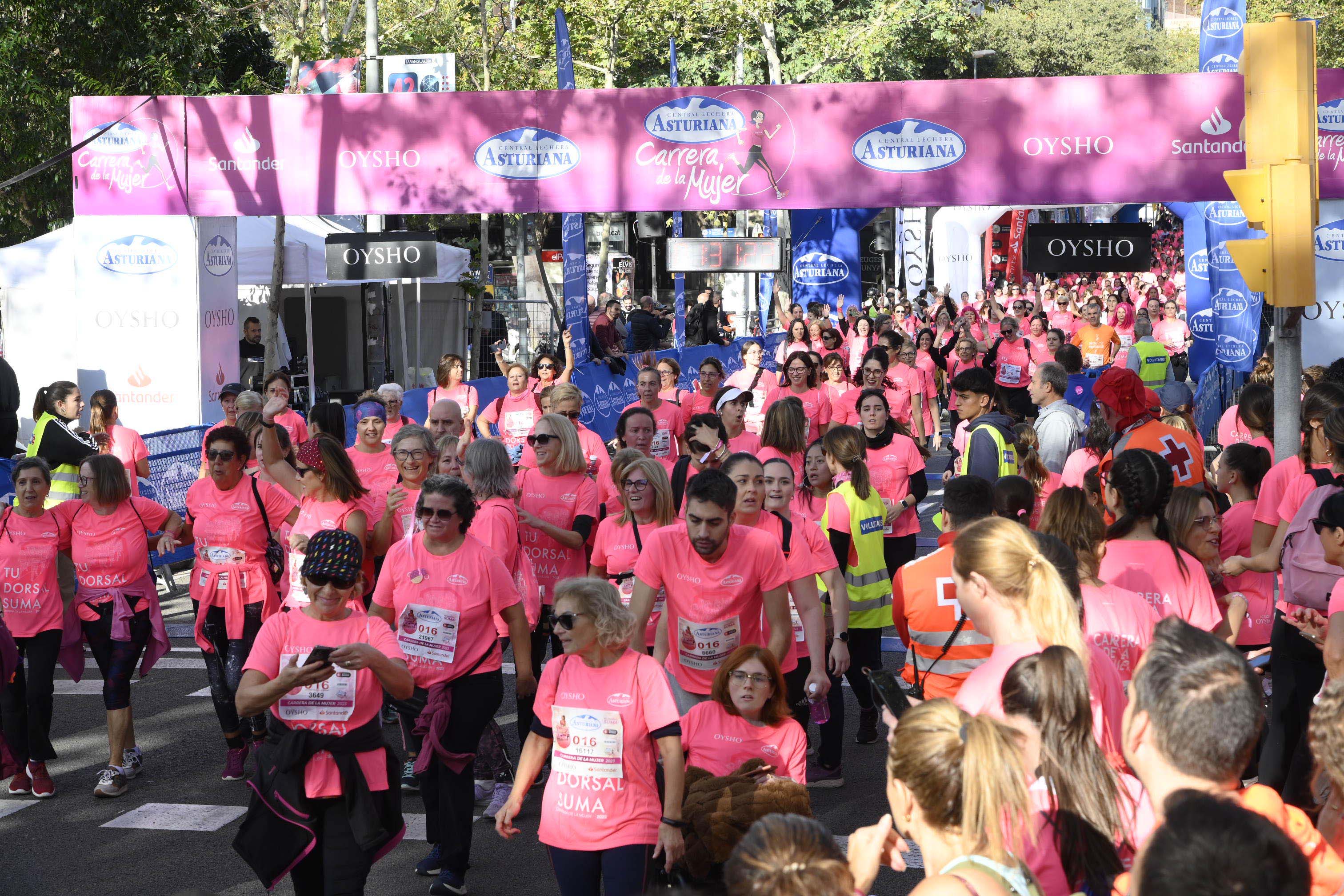 Las mejores fotos de la Carrera de la Mujer de Barcelona 2023. 5744