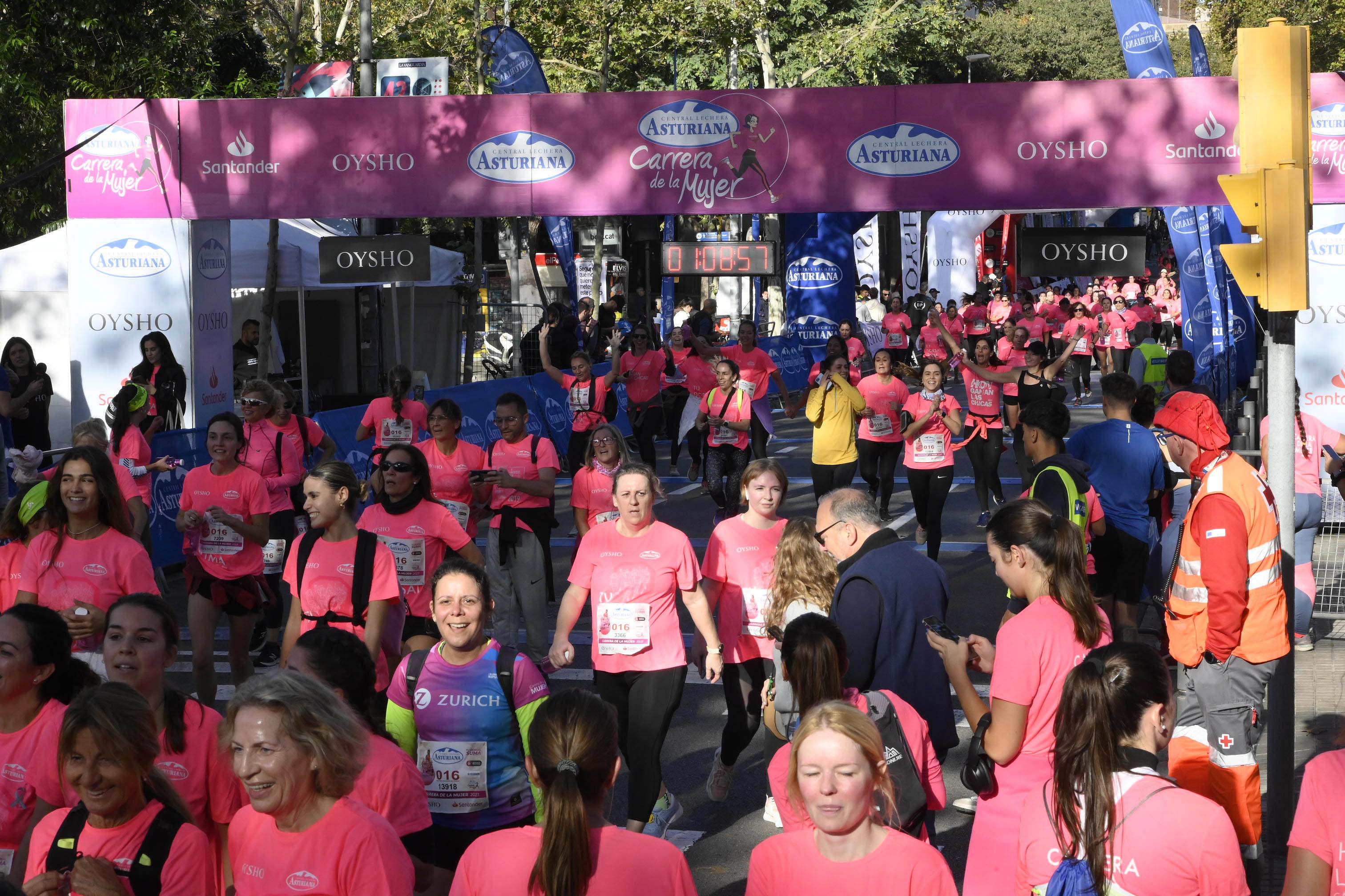 Las mejores fotos de la Carrera de la Mujer de Barcelona 2023. 5145
