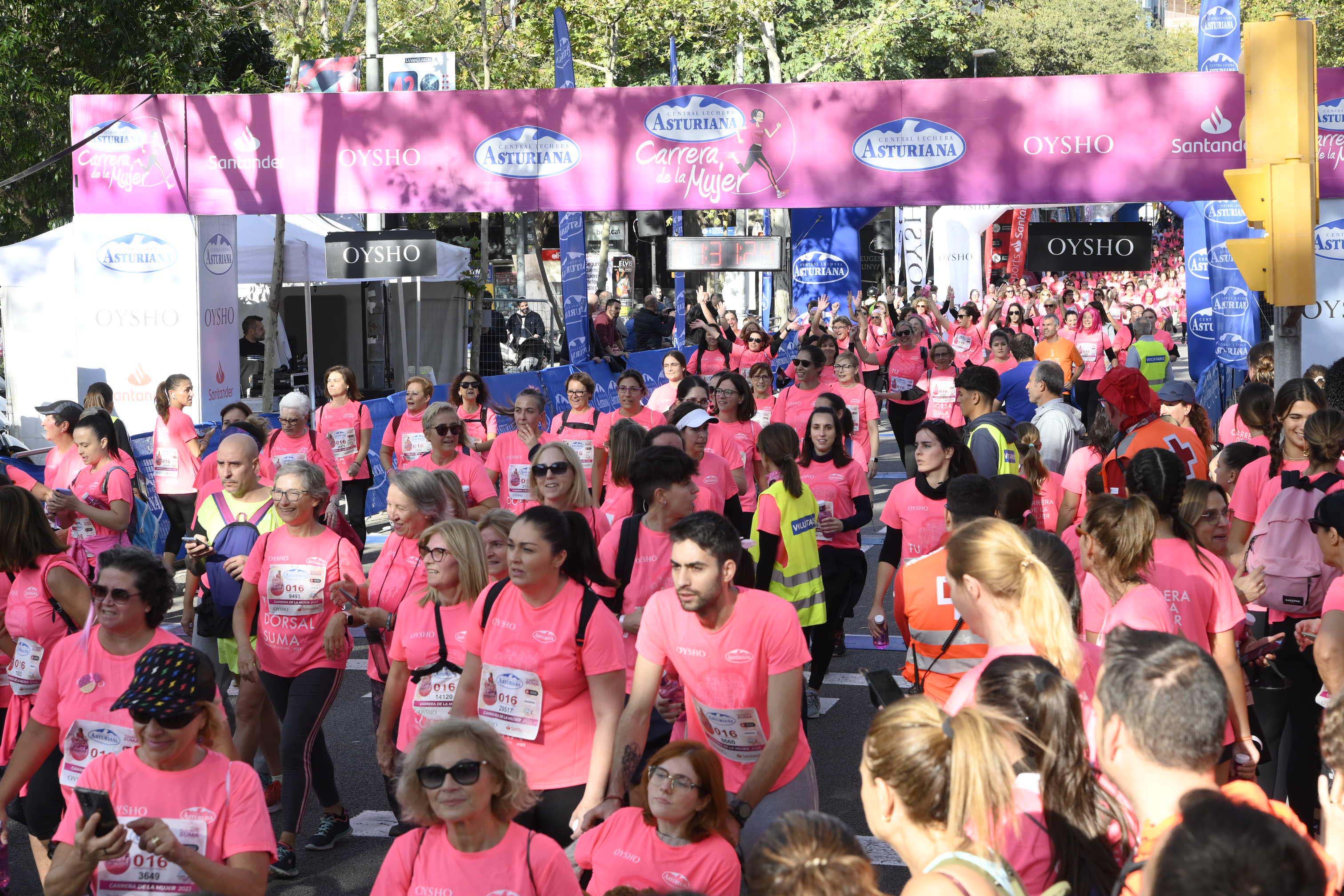 Las mejores fotos de la Carrera de la Mujer de Barcelona 2023. 5745