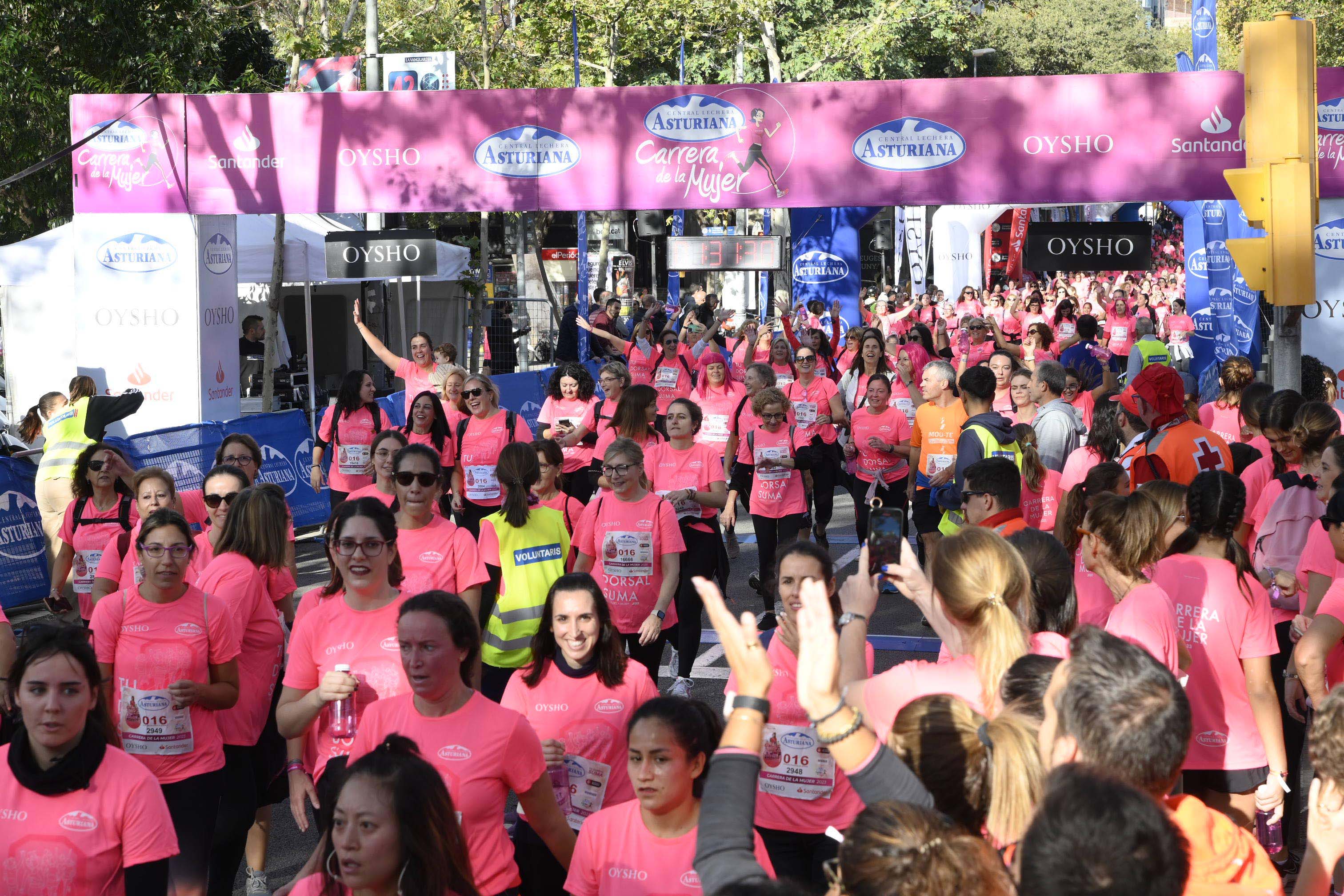 Las mejores fotos de la Carrera de la Mujer de Barcelona 2023. 5748