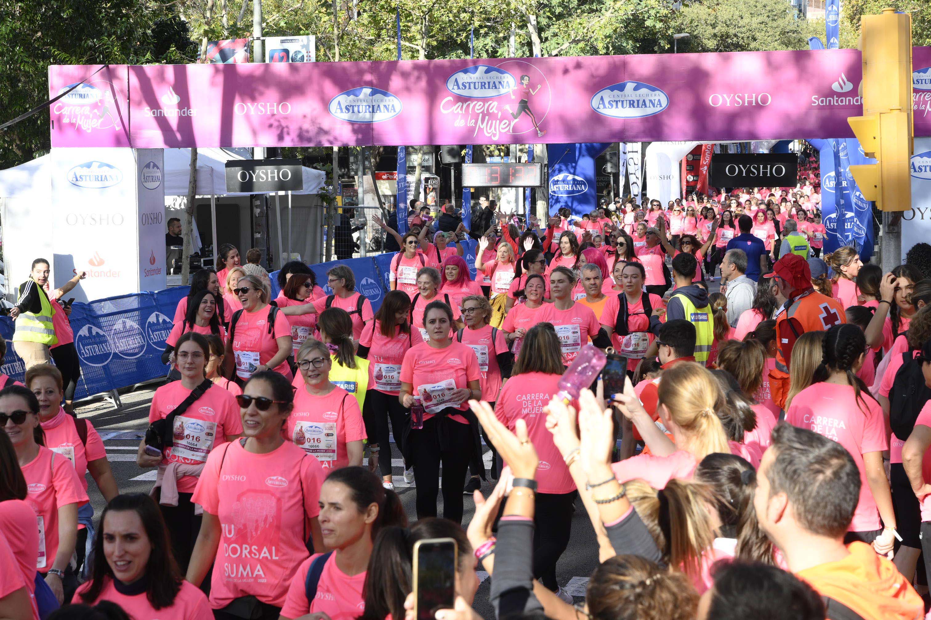 Las mejores fotos de la Carrera de la Mujer de Barcelona 2023. 5749