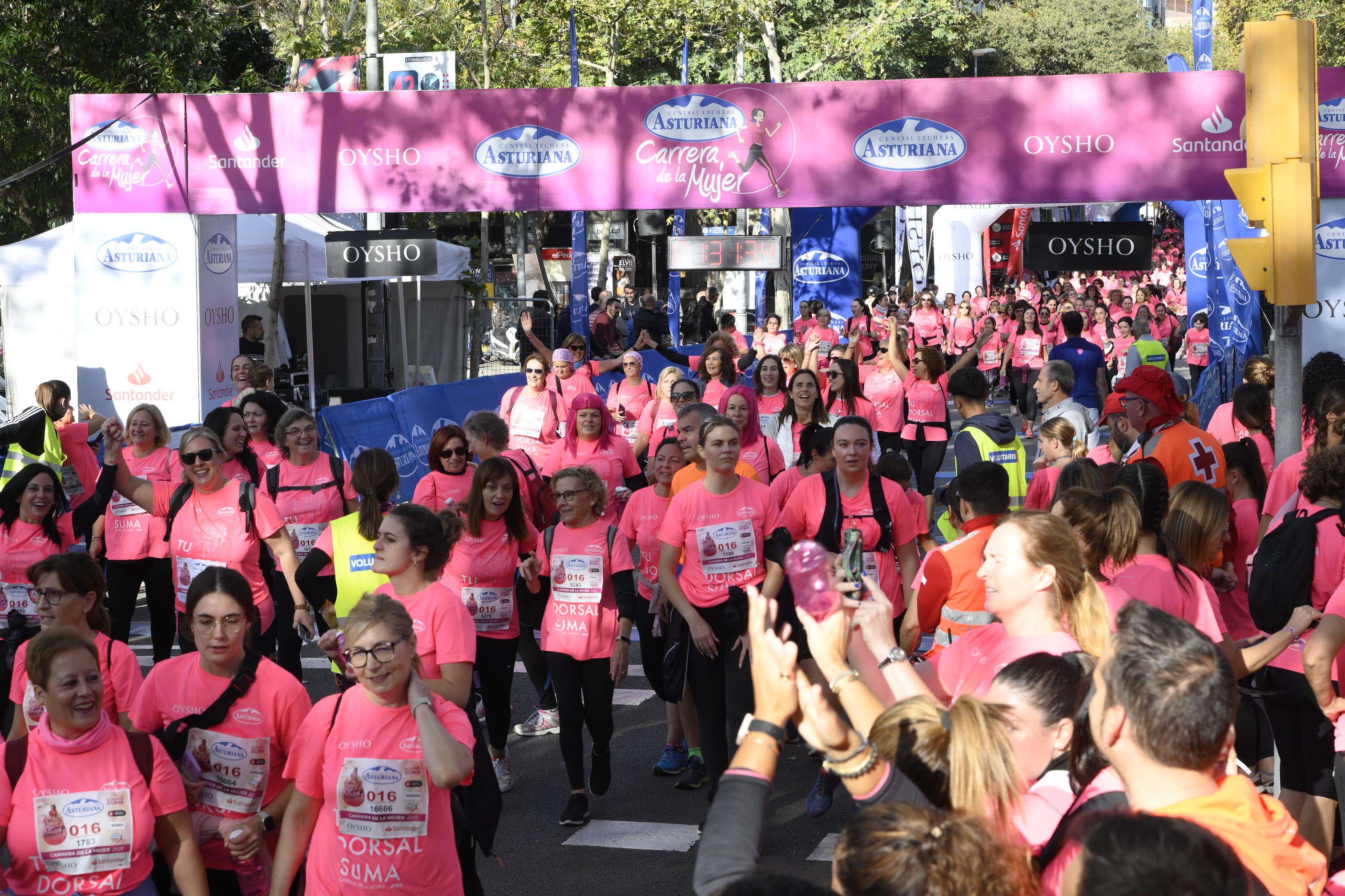 Las mejores fotos de la Carrera de la Mujer de Barcelona 2023. 5750