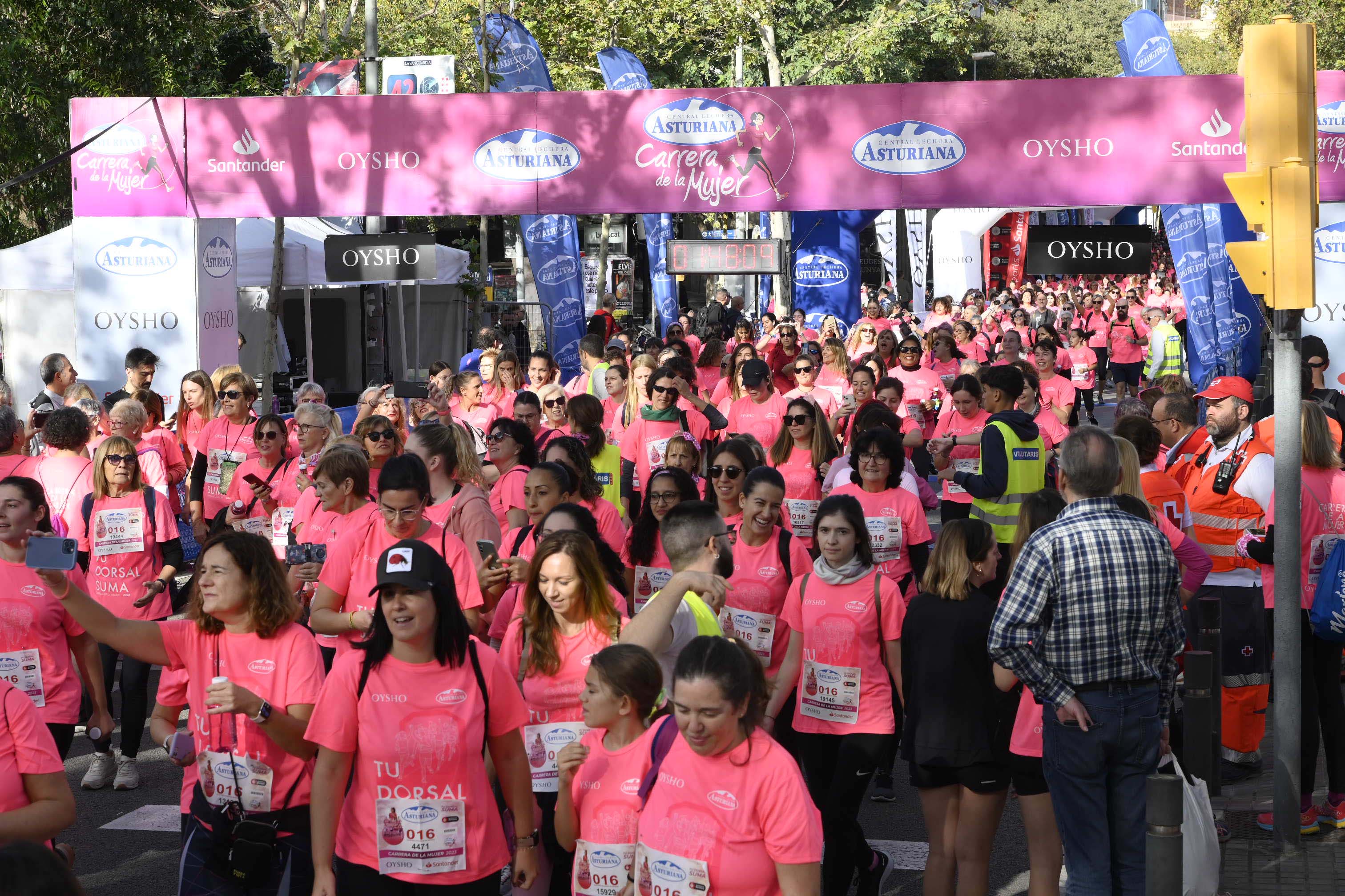 Las mejores fotos de la Carrera de la Mujer de Barcelona 2023. 6237