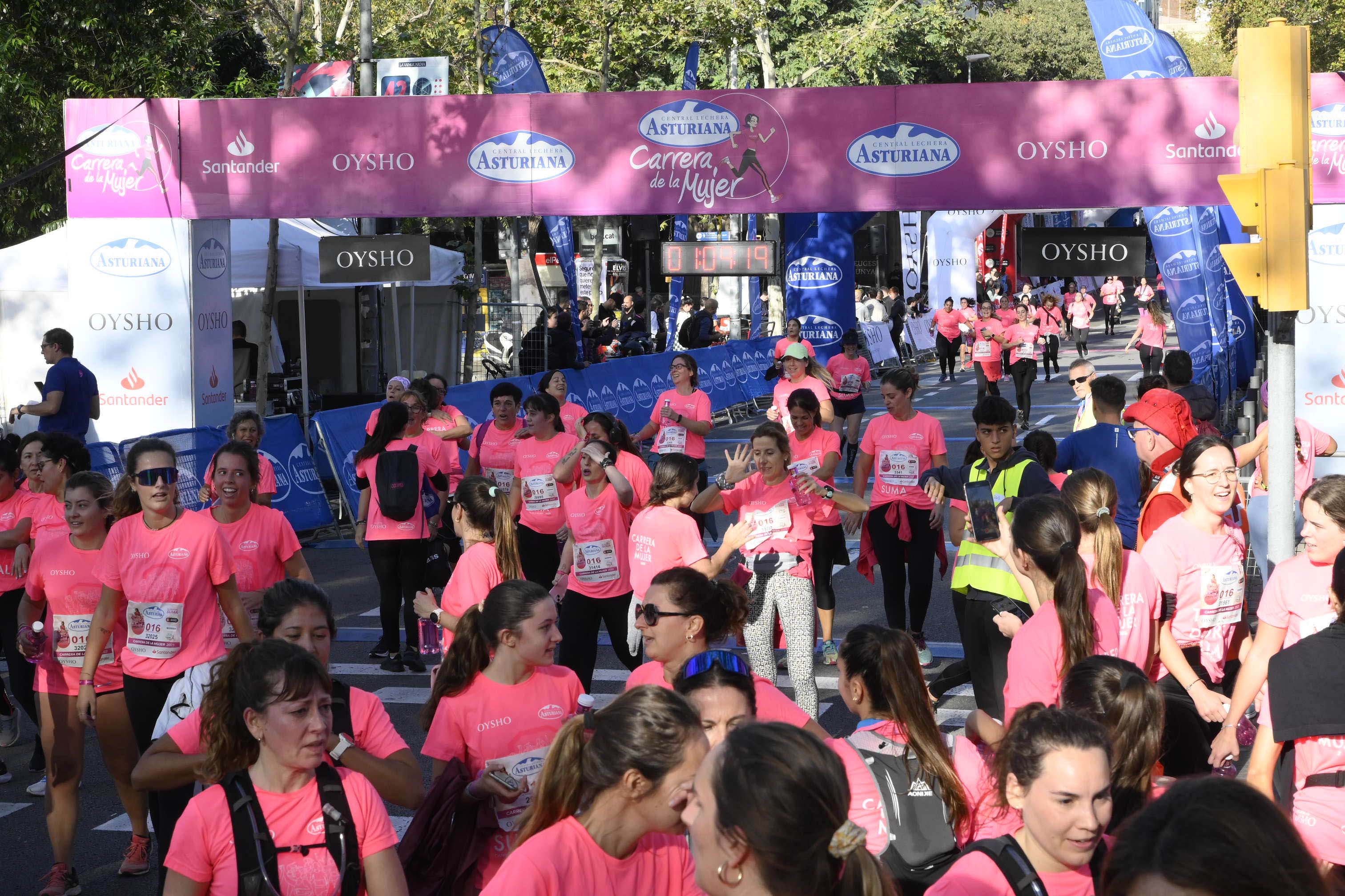 Las mejores fotos de la Carrera de la Mujer de Barcelona 2023. 5151