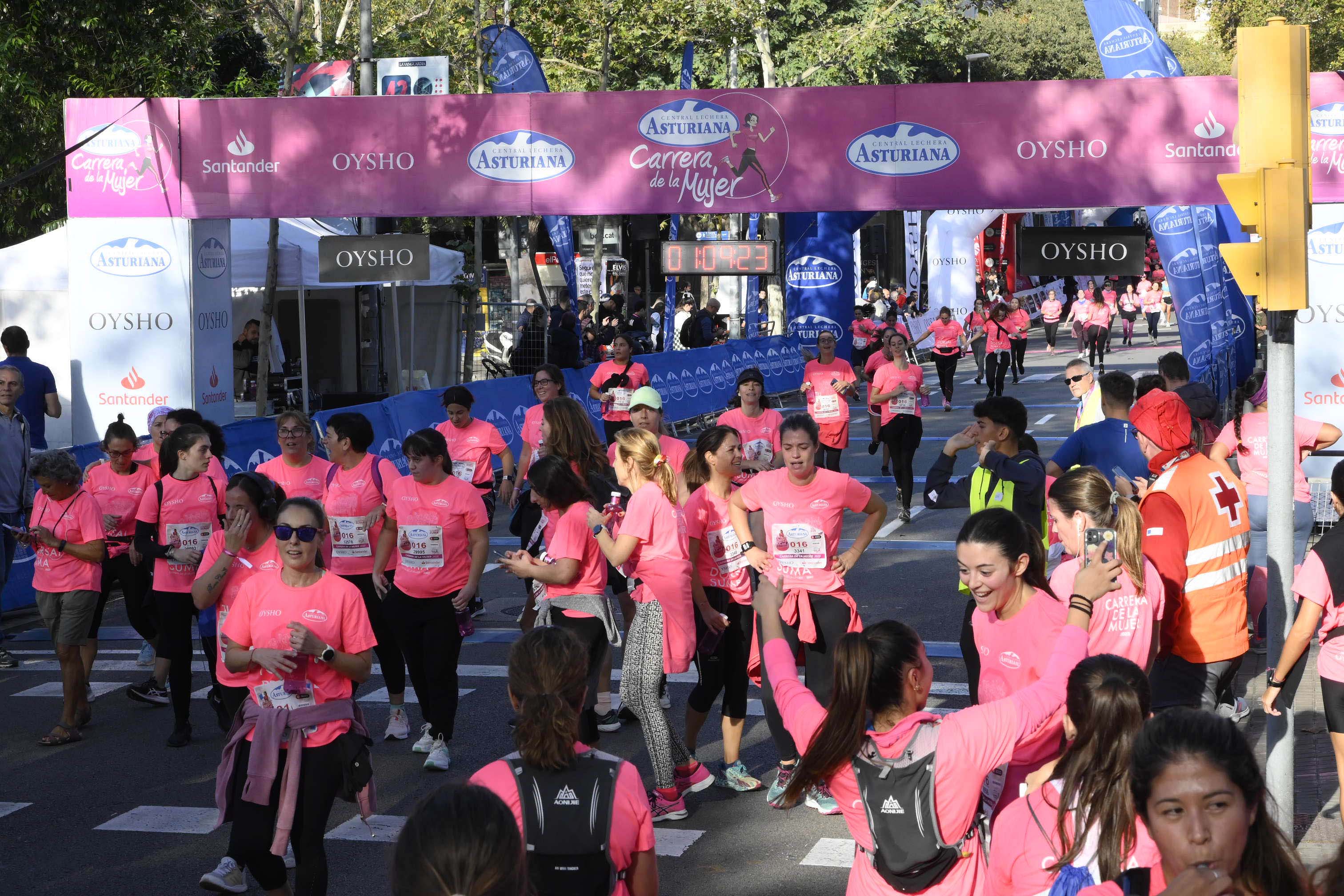 Las mejores fotos de la Carrera de la Mujer de Barcelona 2023. 5153