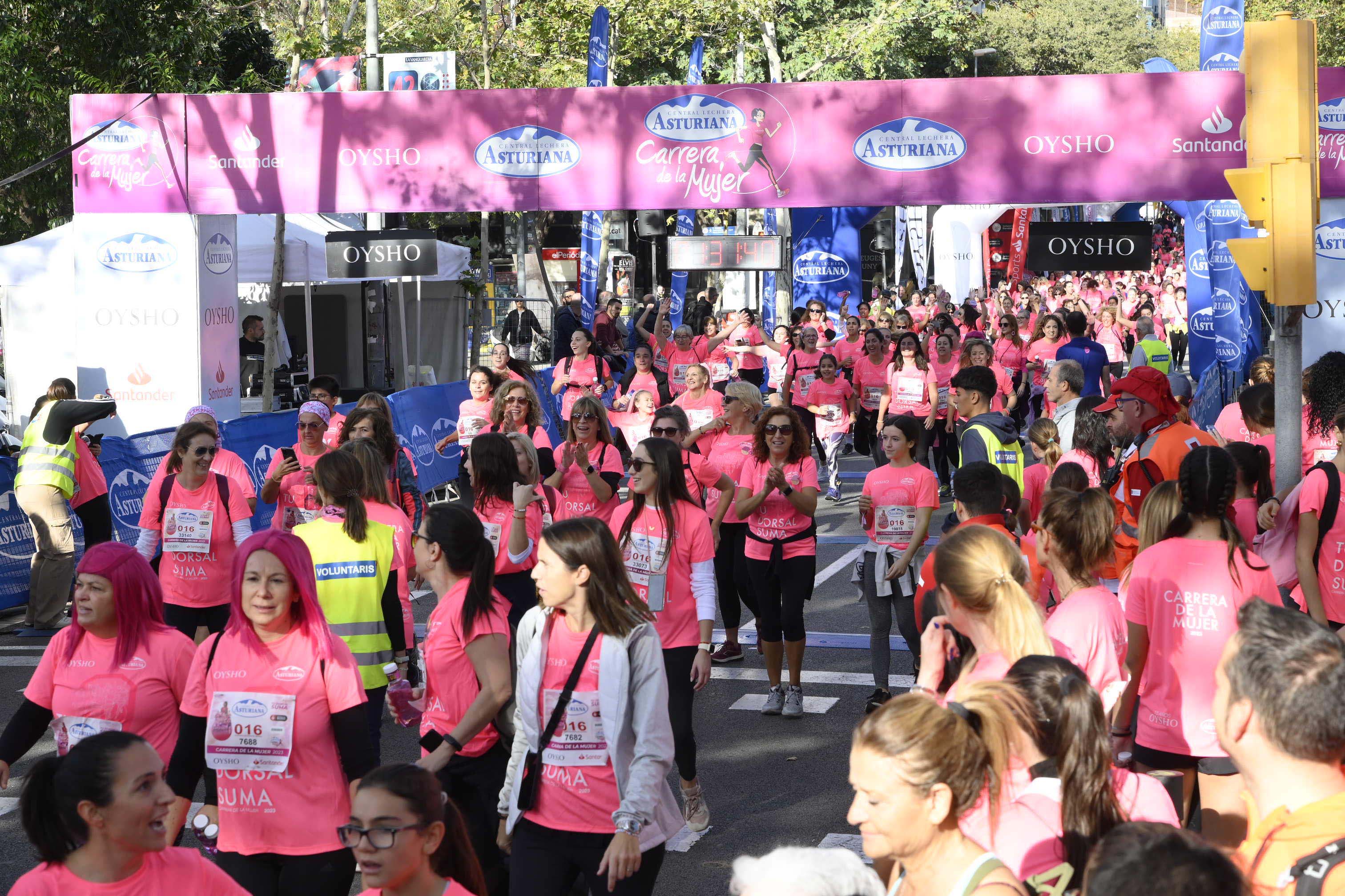 Las mejores fotos de la Carrera de la Mujer de Barcelona 2023. 5753