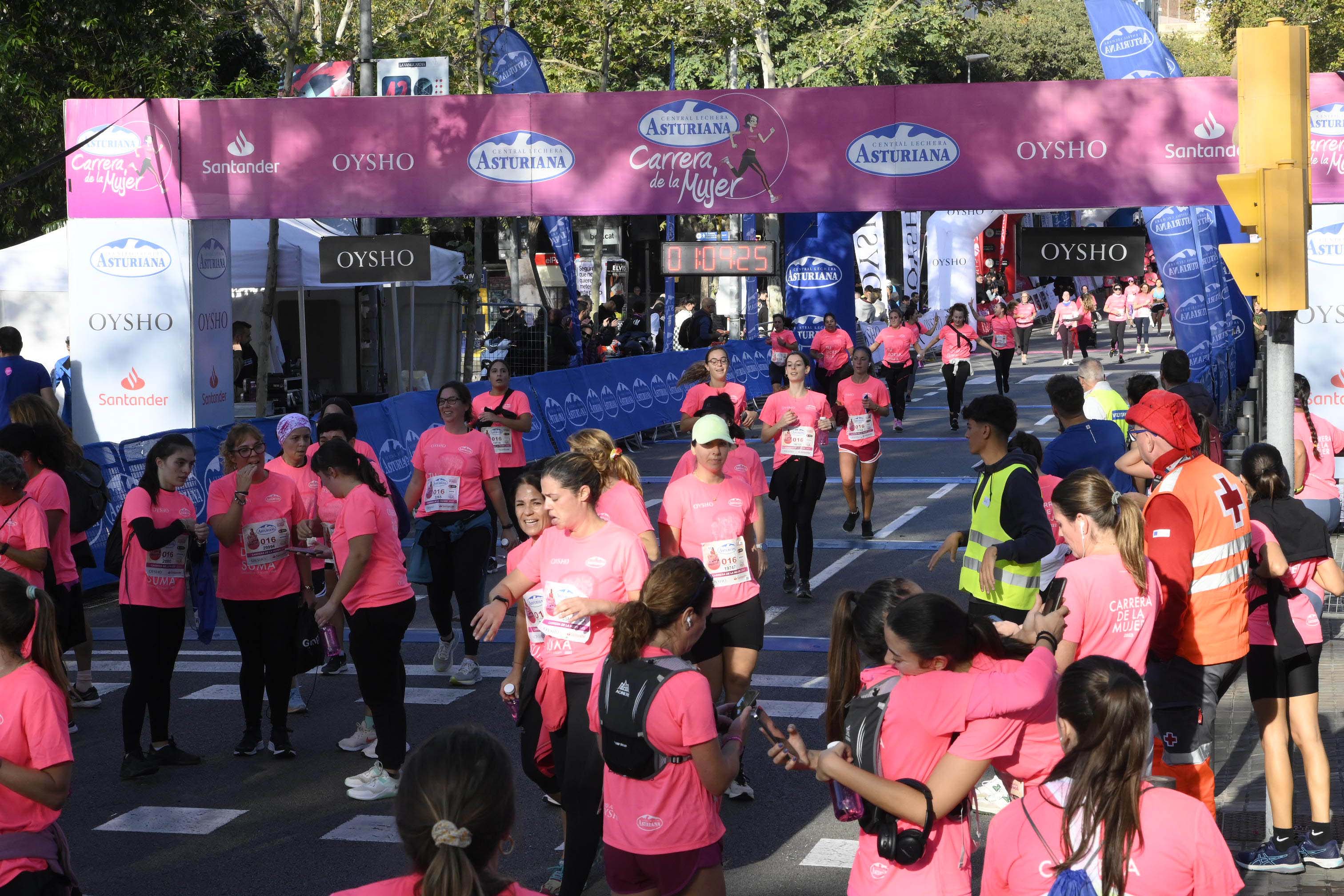 Las mejores fotos de la Carrera de la Mujer de Barcelona 2023. 5154