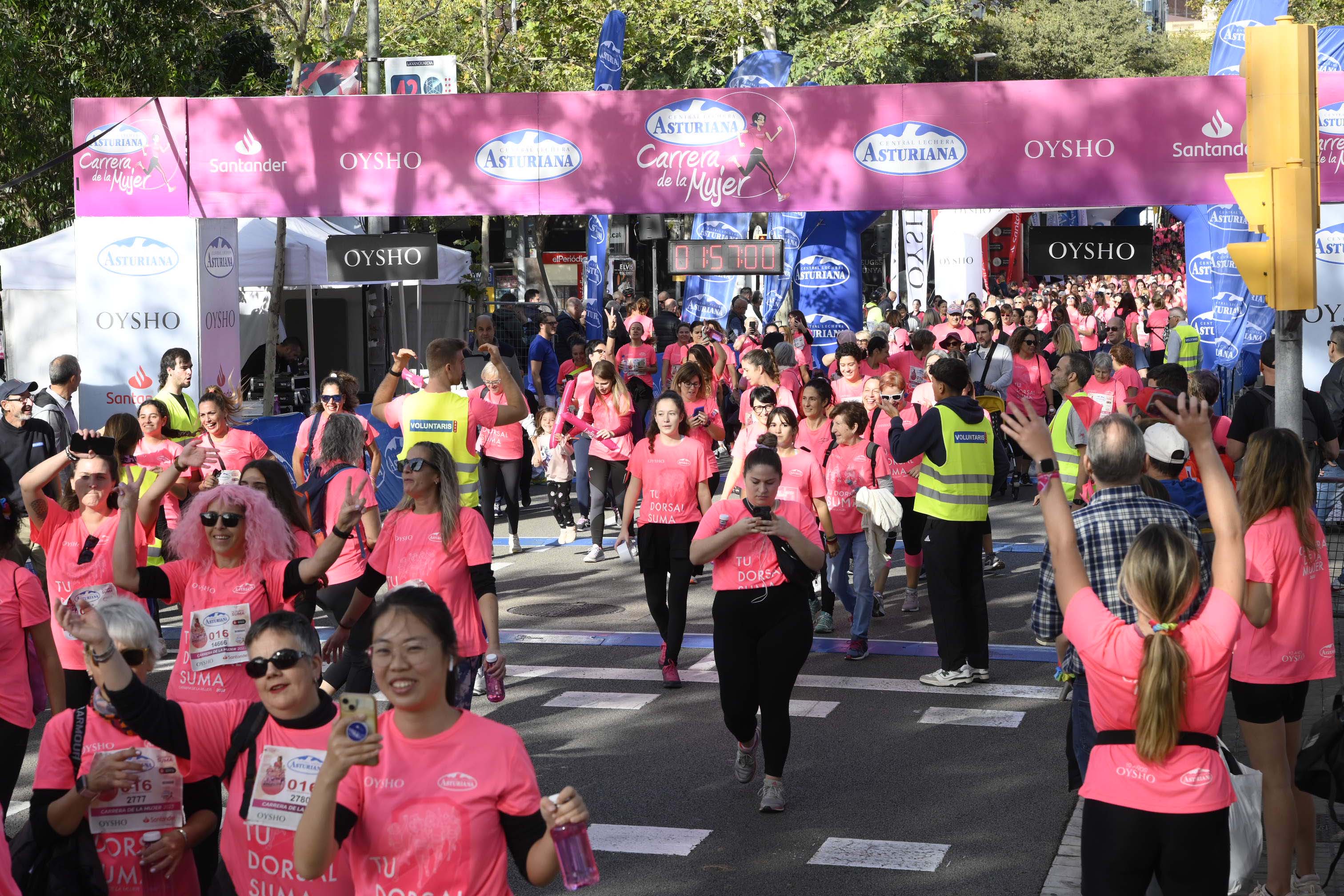 Las mejores fotos de la Carrera de la Mujer de Barcelona 2023. 6487