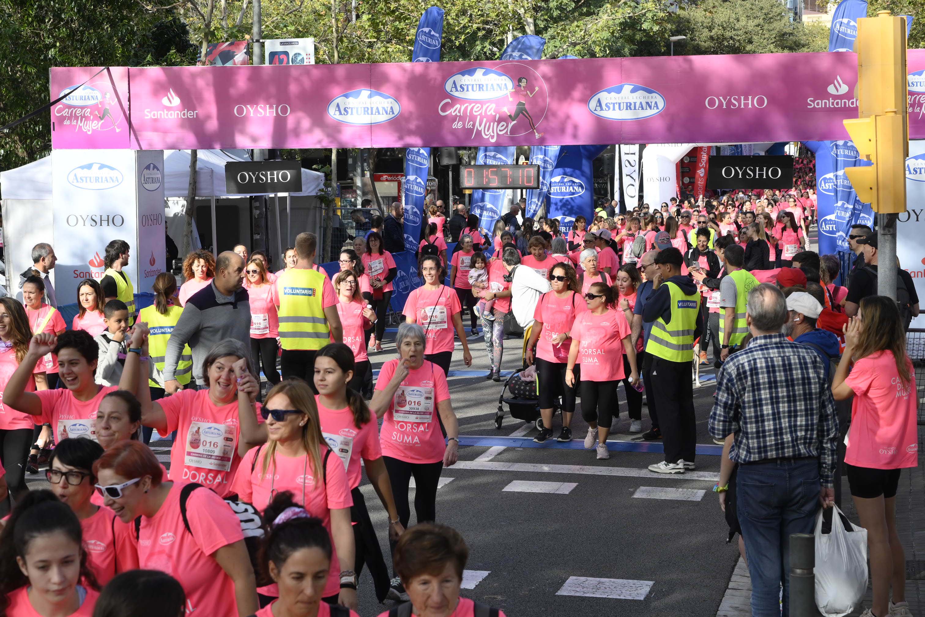 Las mejores fotos de la Carrera de la Mujer de Barcelona 2023. 6492