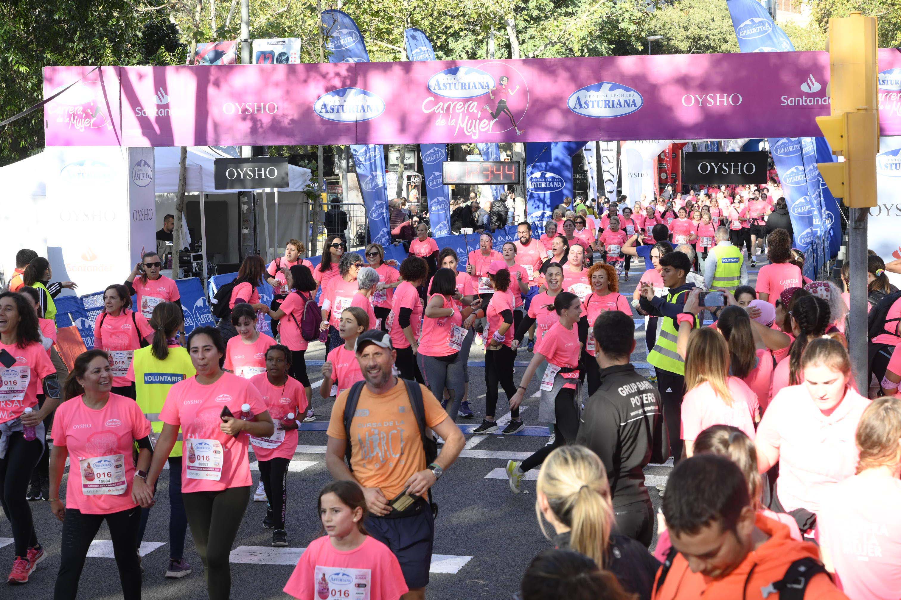 Las mejores fotos de la Carrera de la Mujer de Barcelona 2023. 5519