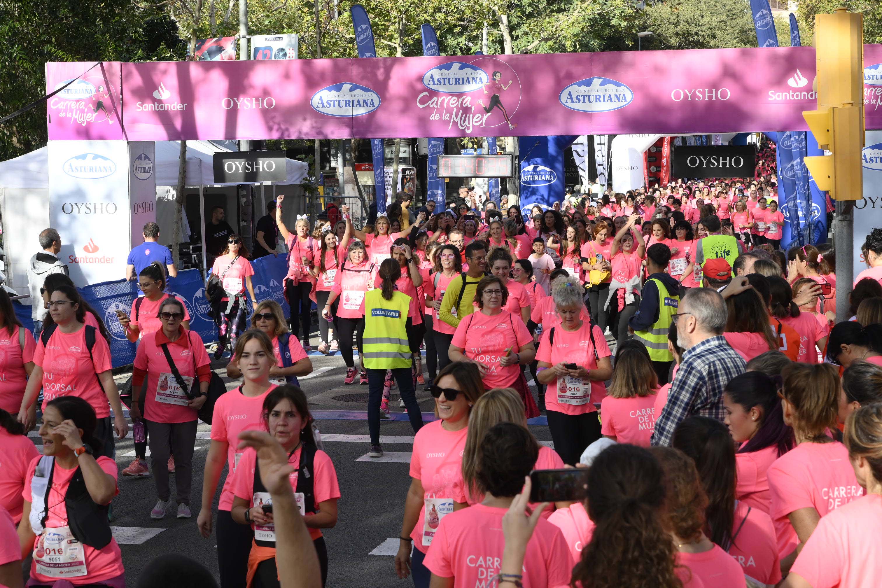 Las mejores fotos de la Carrera de la Mujer de Barcelona 2023. 6010