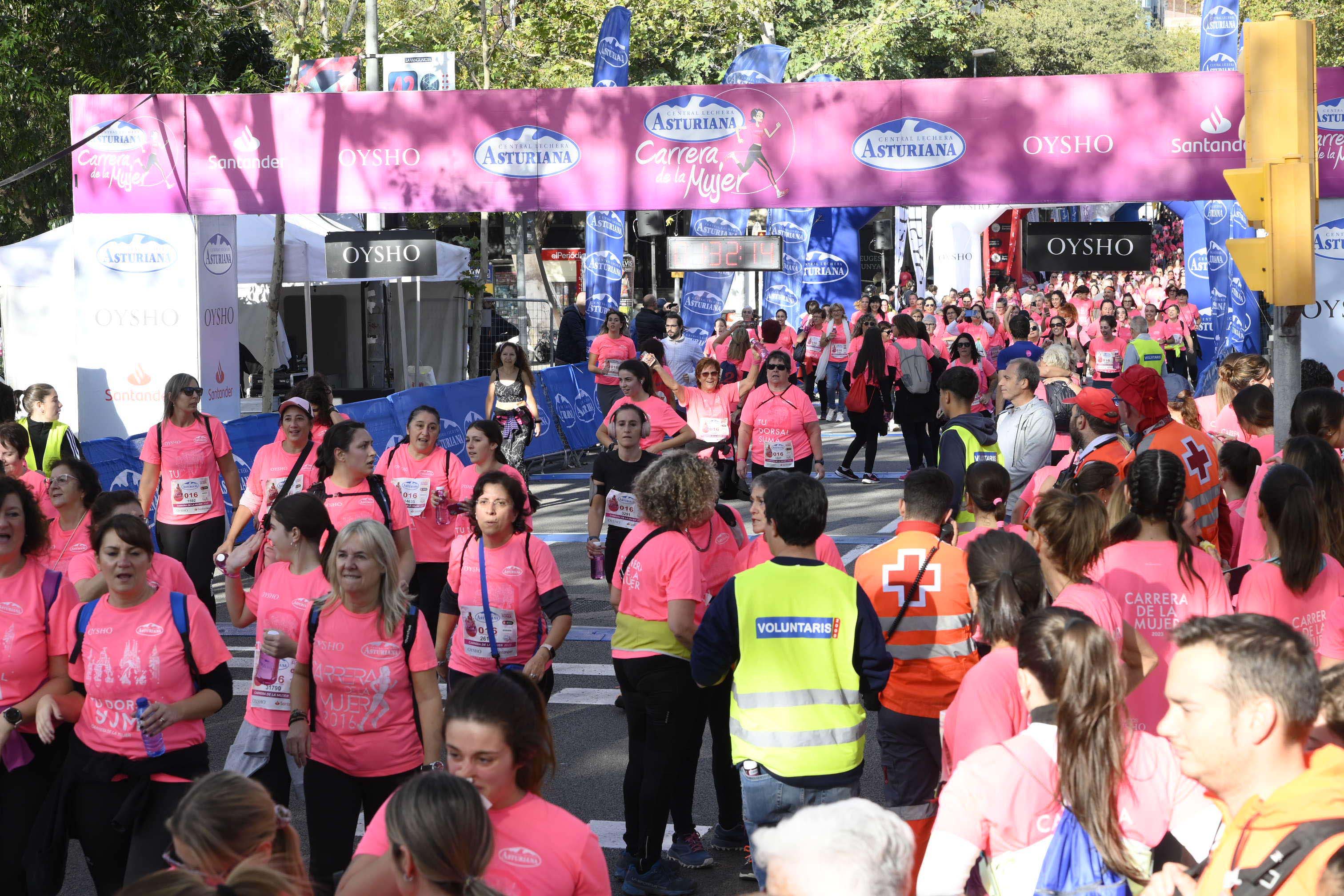 Las mejores fotos de la Carrera de la Mujer de Barcelona 2023. 5770