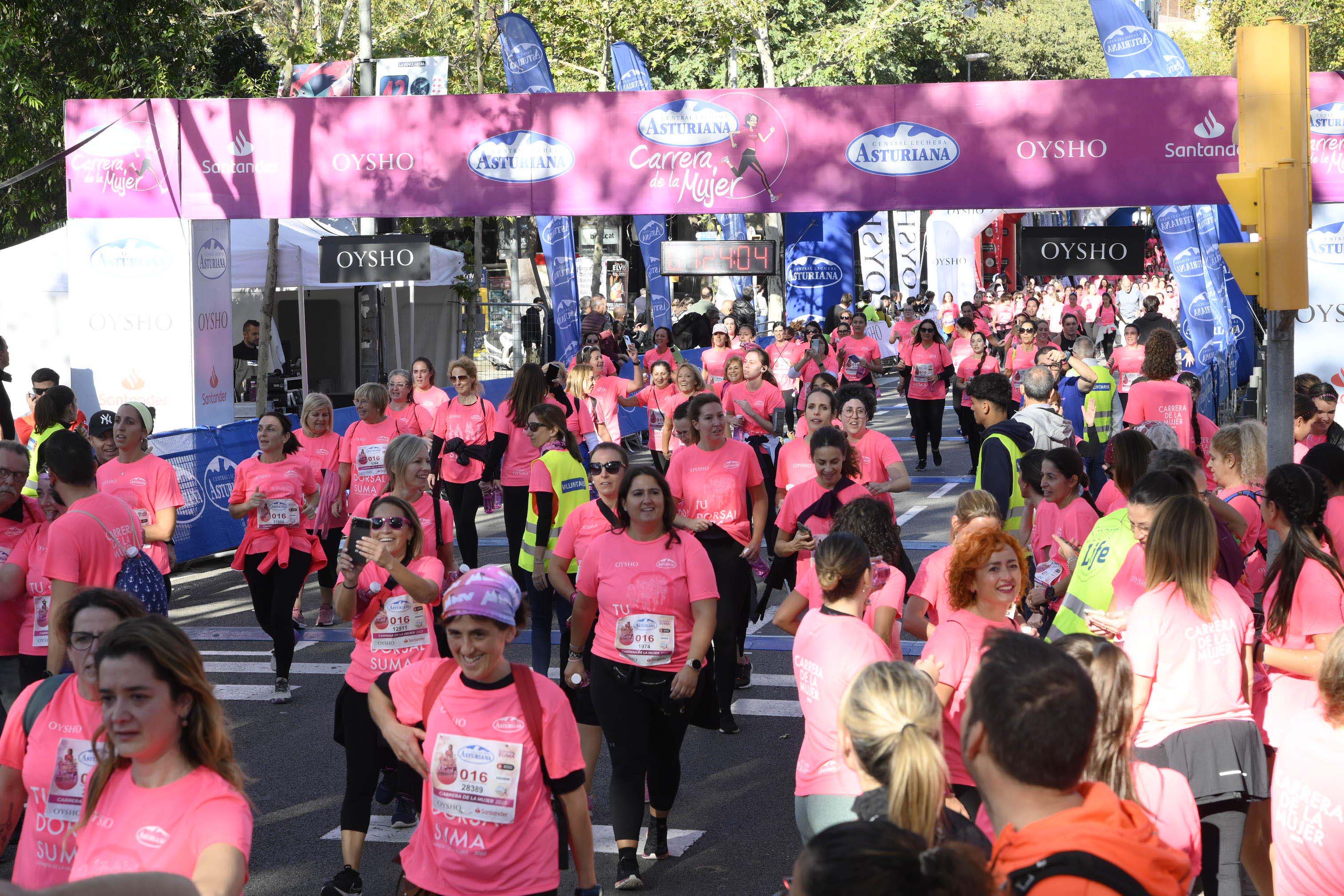 Las mejores fotos de la Carrera de la Mujer de Barcelona 2023. 5529