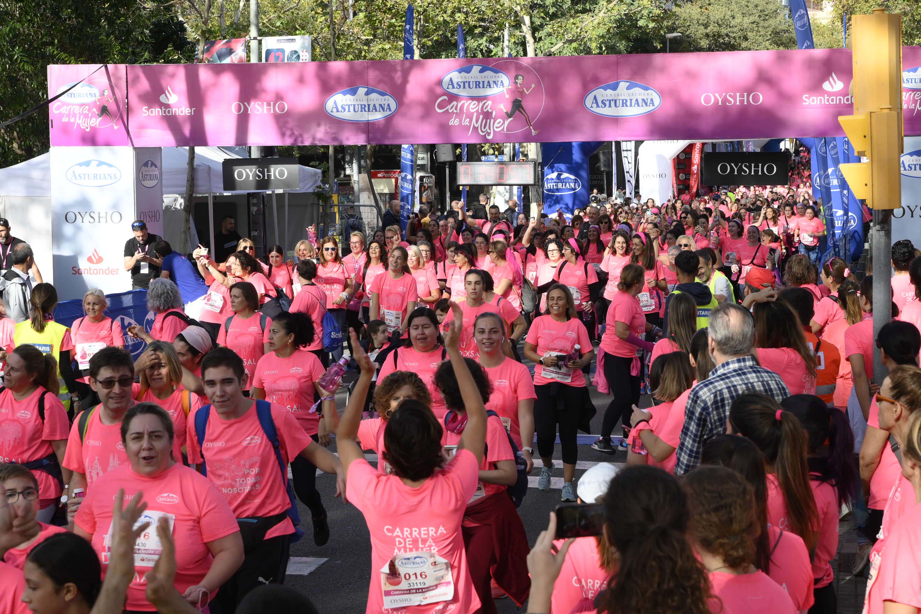 Las mejores fotos de la Carrera de la Mujer de Barcelona 2023. 6021