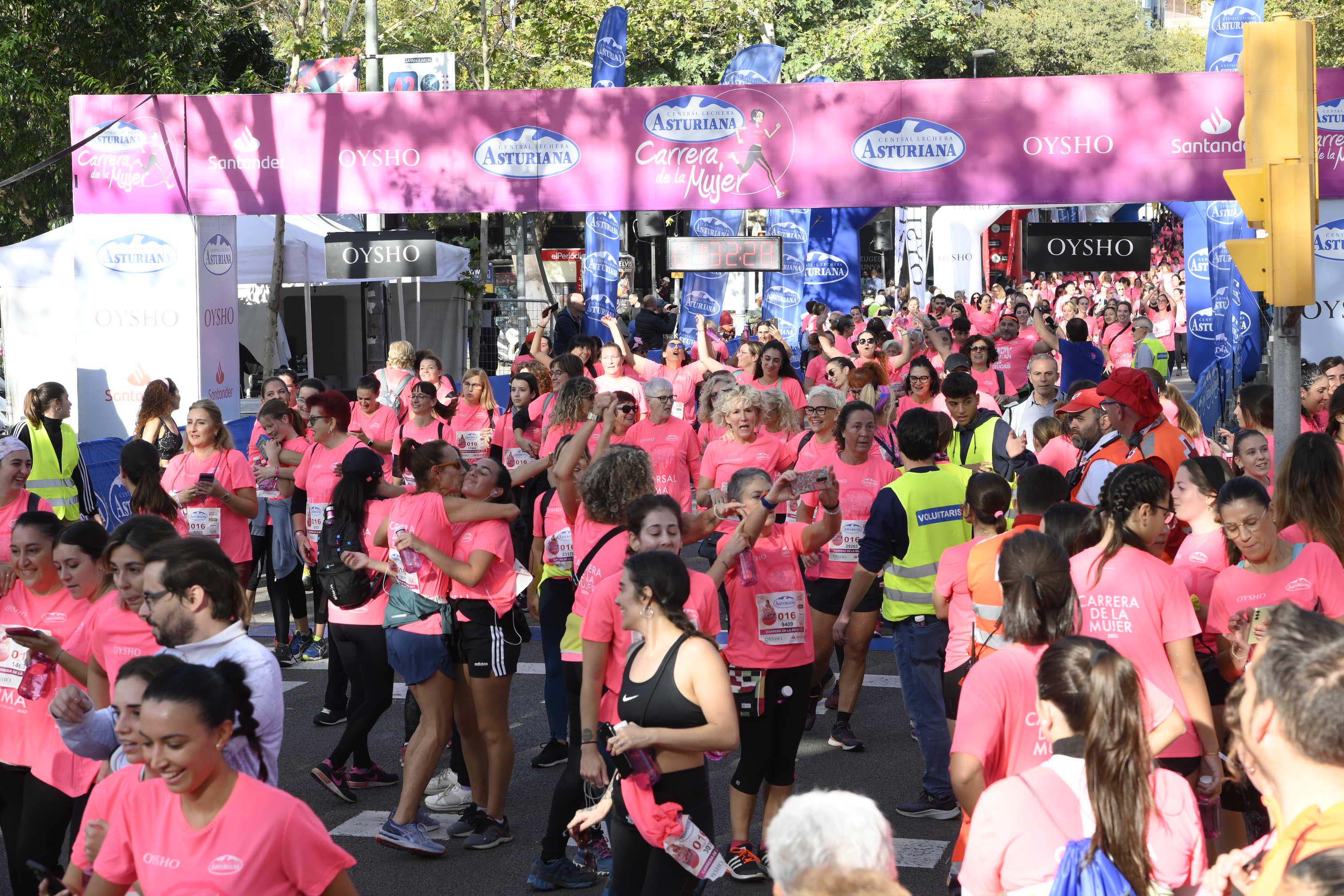 Las mejores fotos de la Carrera de la Mujer de Barcelona 2023. 5777