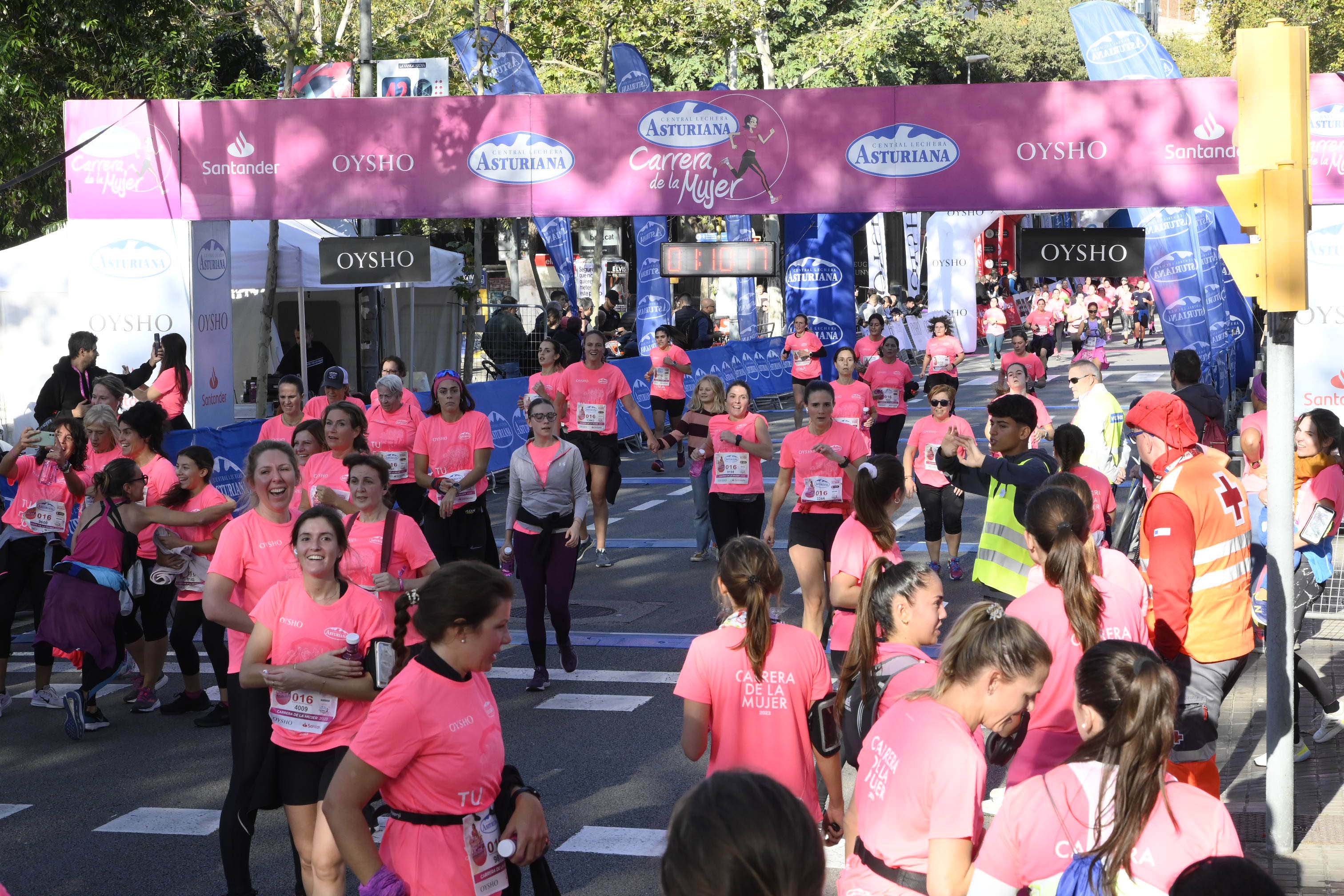 Las mejores fotos de la Carrera de la Mujer de Barcelona 2023. 5180