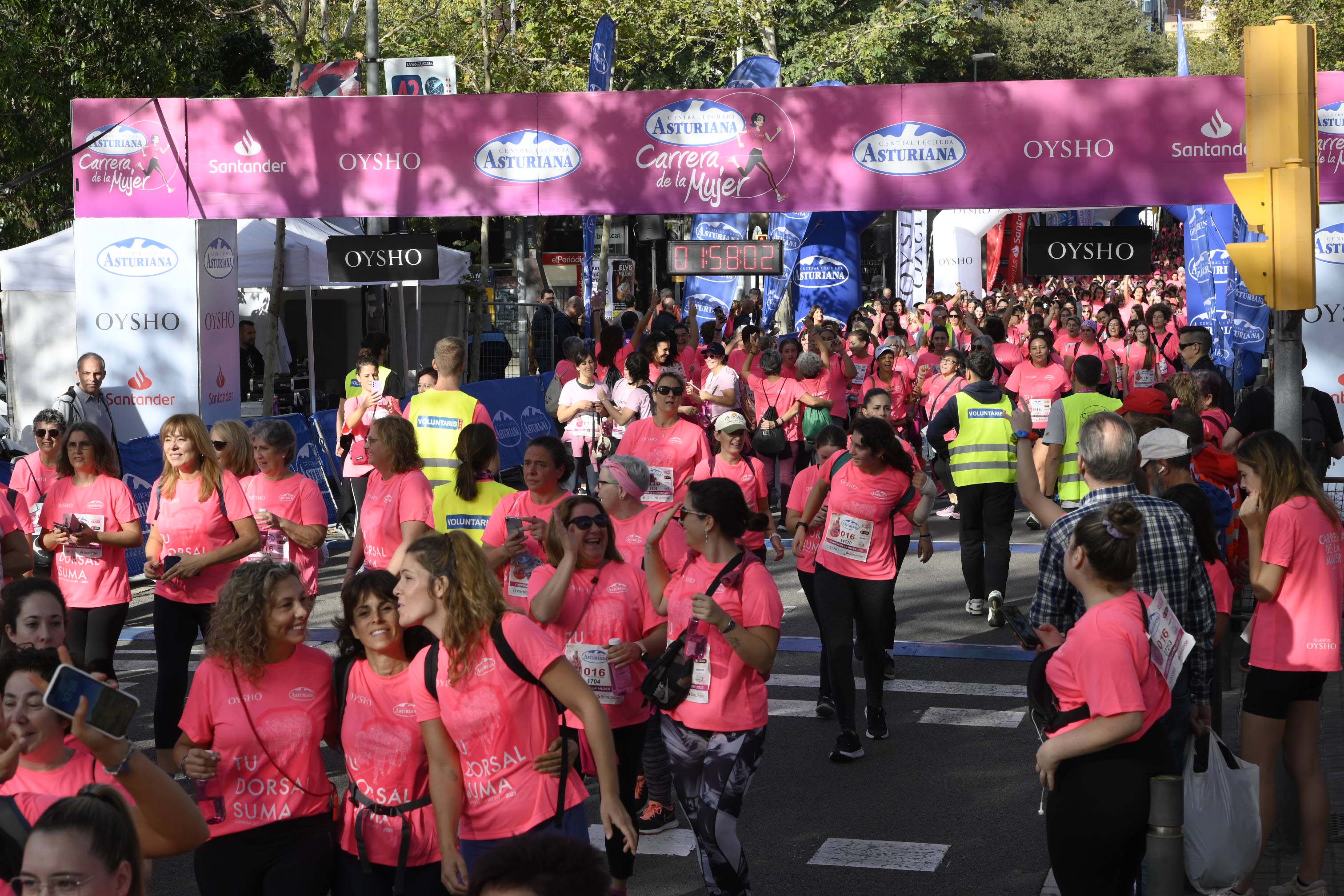 Las mejores fotos de la Carrera de la Mujer de Barcelona 2023. 6514