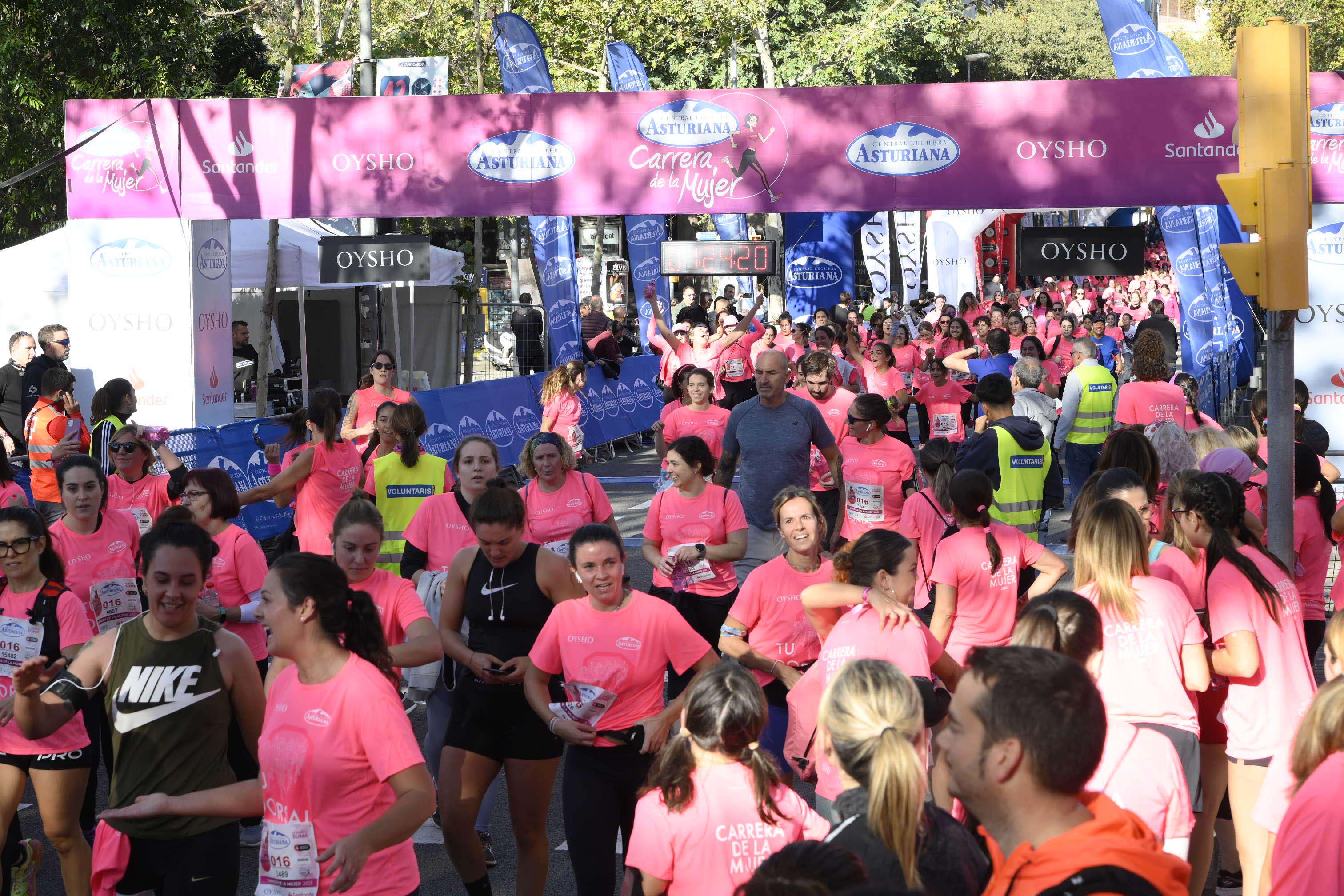 Las mejores fotos de la Carrera de la Mujer de Barcelona 2023. 5537
