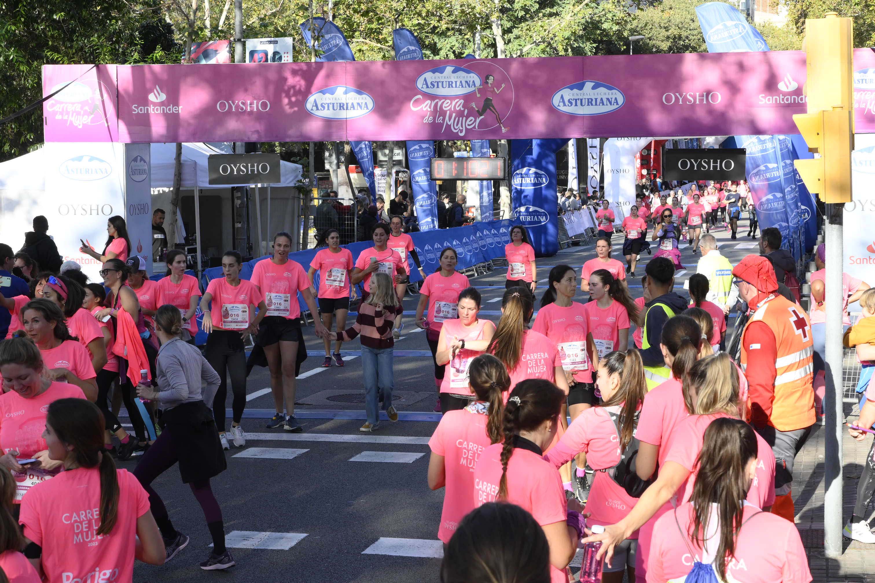 Las mejores fotos de la Carrera de la Mujer de Barcelona 2023. 5182