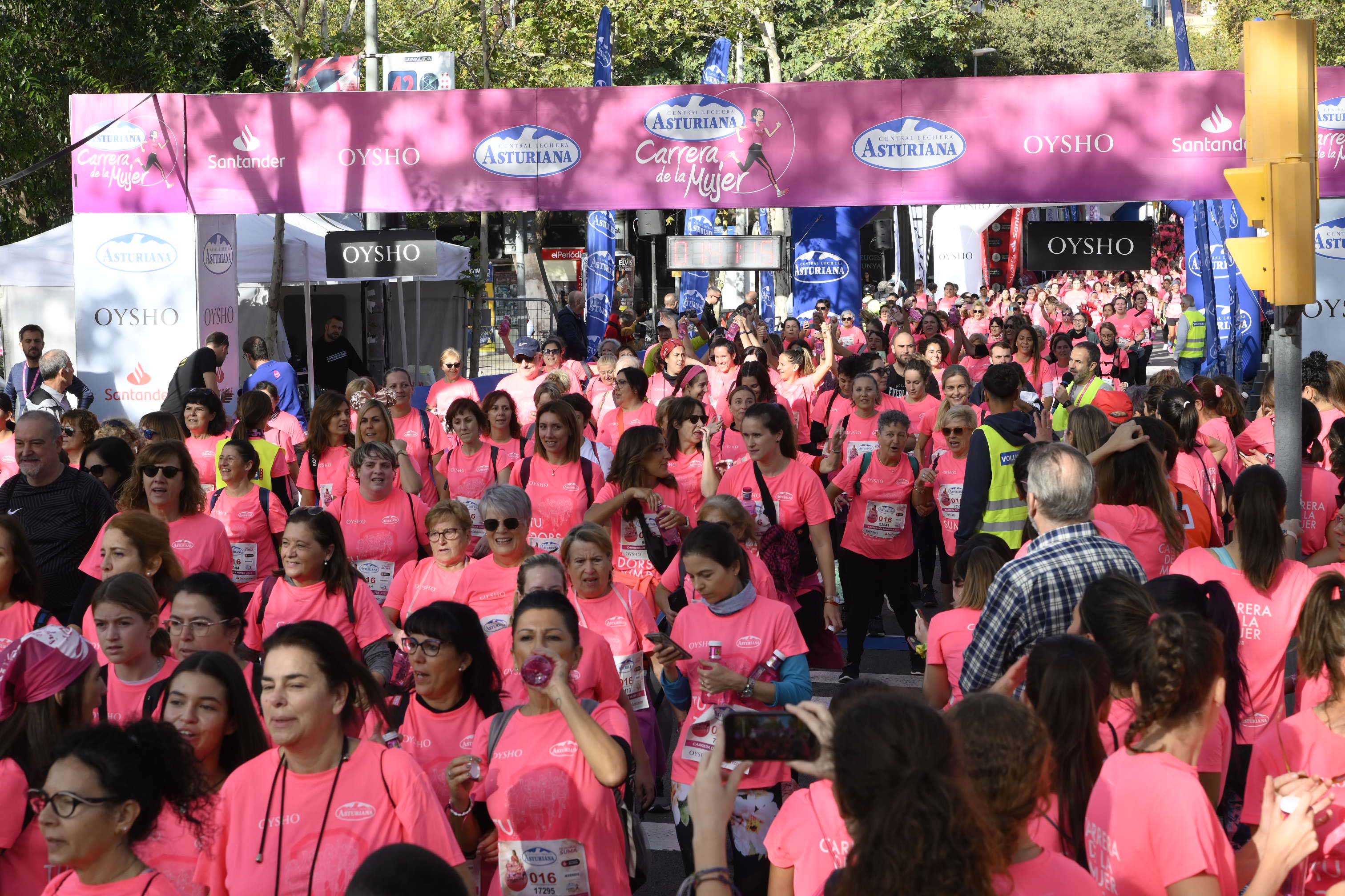 Las mejores fotos de la Carrera de la Mujer de Barcelona 2023. 6030