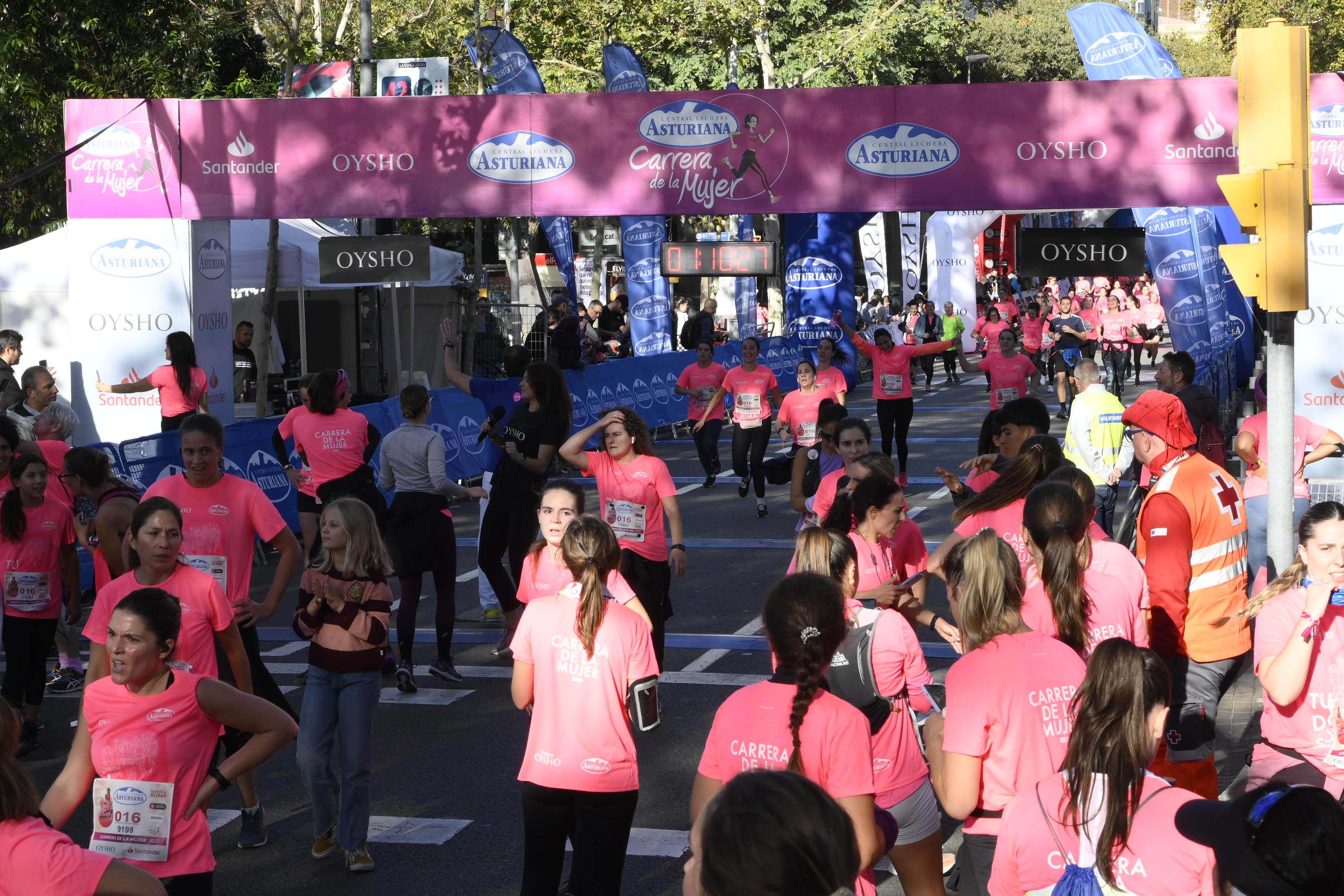 Las mejores fotos de la Carrera de la Mujer de Barcelona 2023. 5185