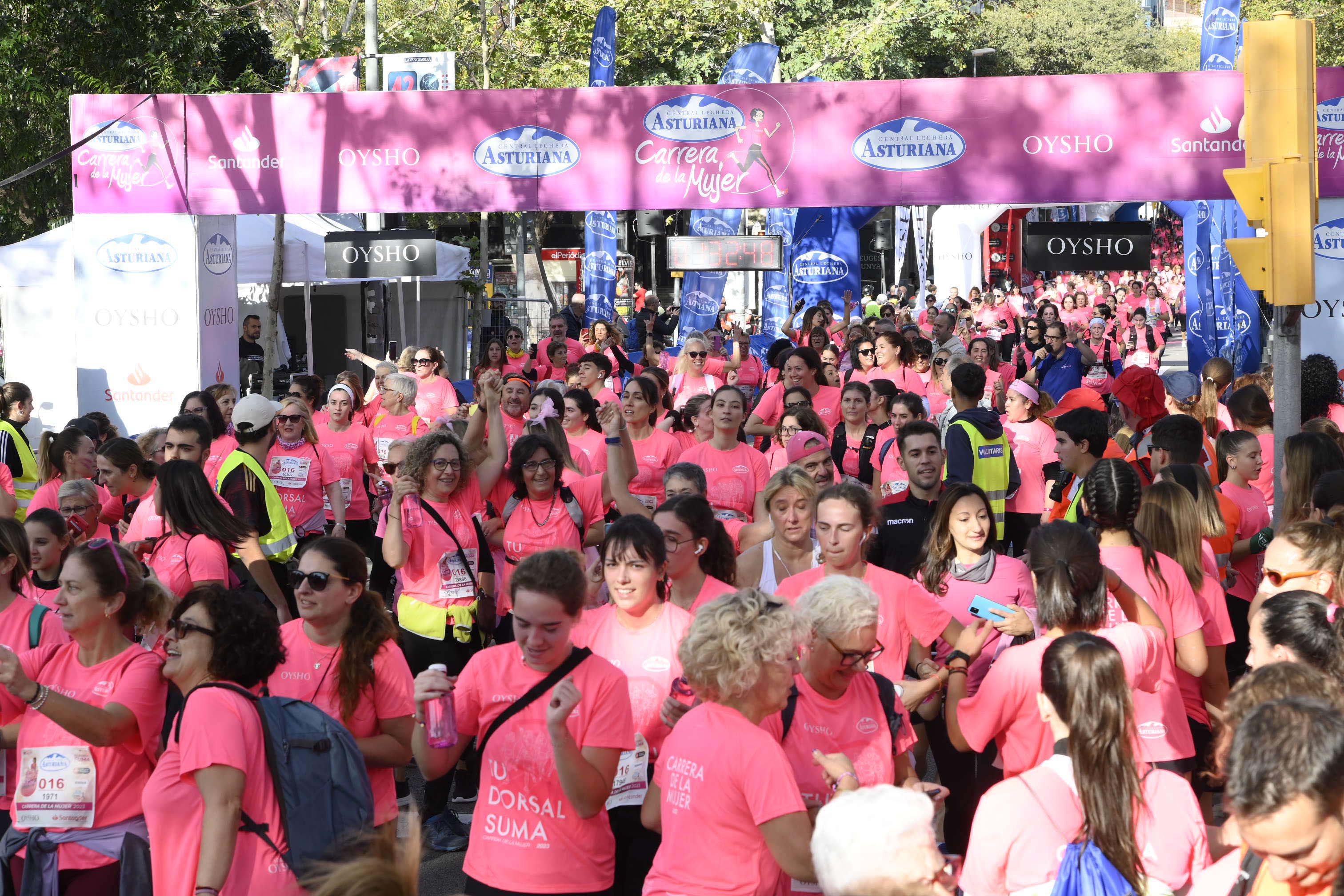 Las mejores fotos de la Carrera de la Mujer de Barcelona 2023. 5787