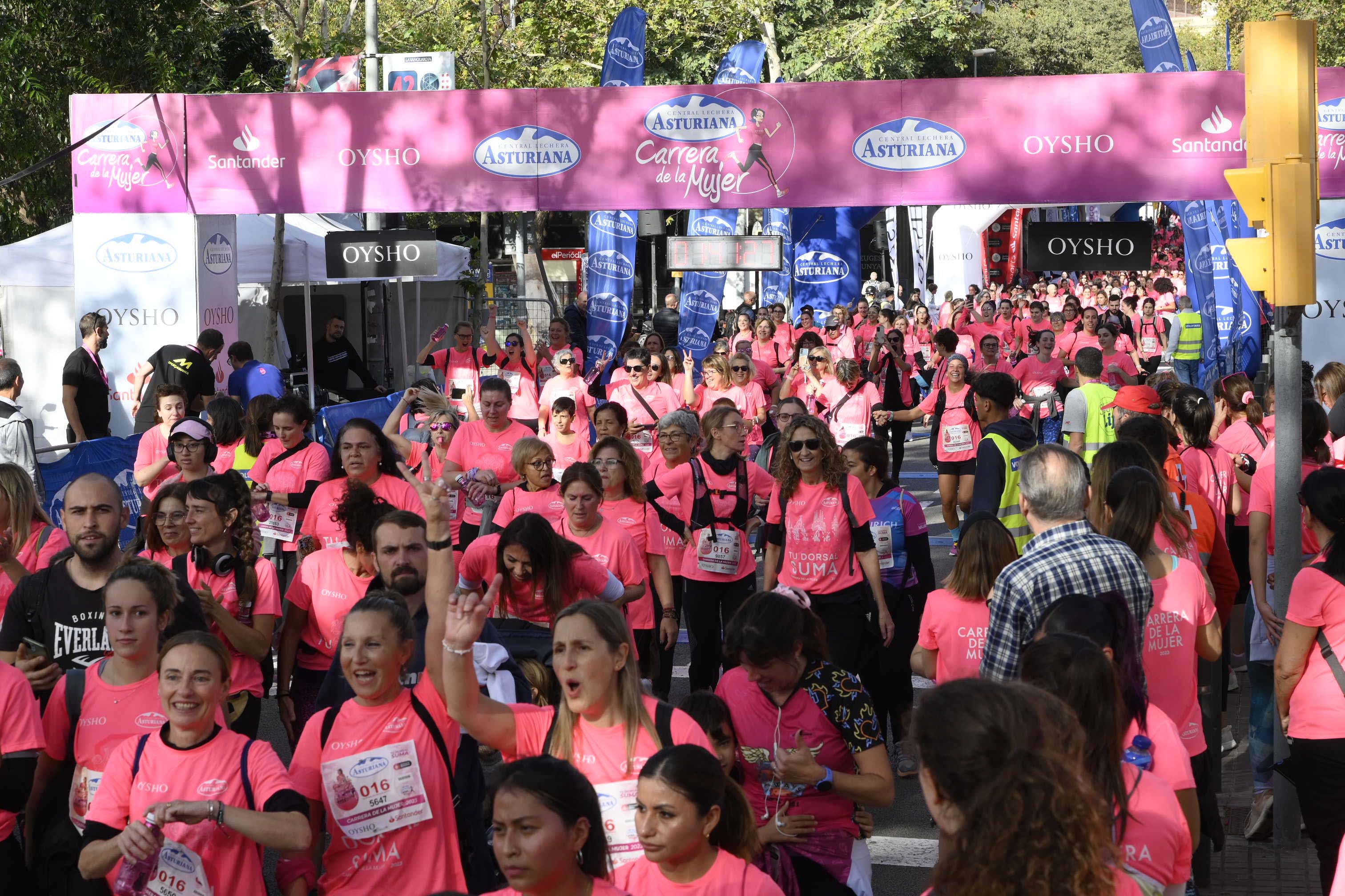 Las mejores fotos de la Carrera de la Mujer de Barcelona 2023. 6036