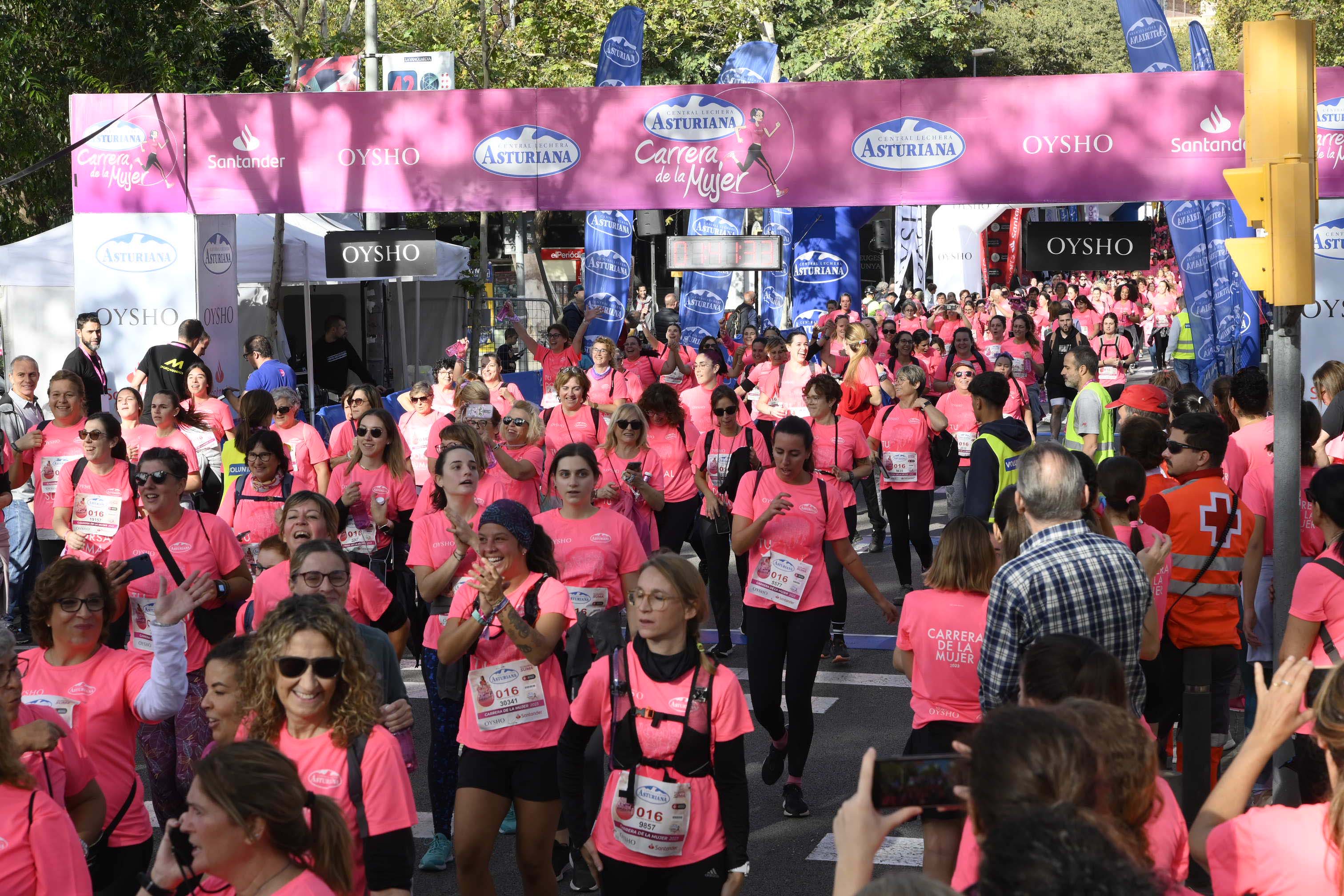 Las mejores fotos de la Carrera de la Mujer de Barcelona 2023. 6039