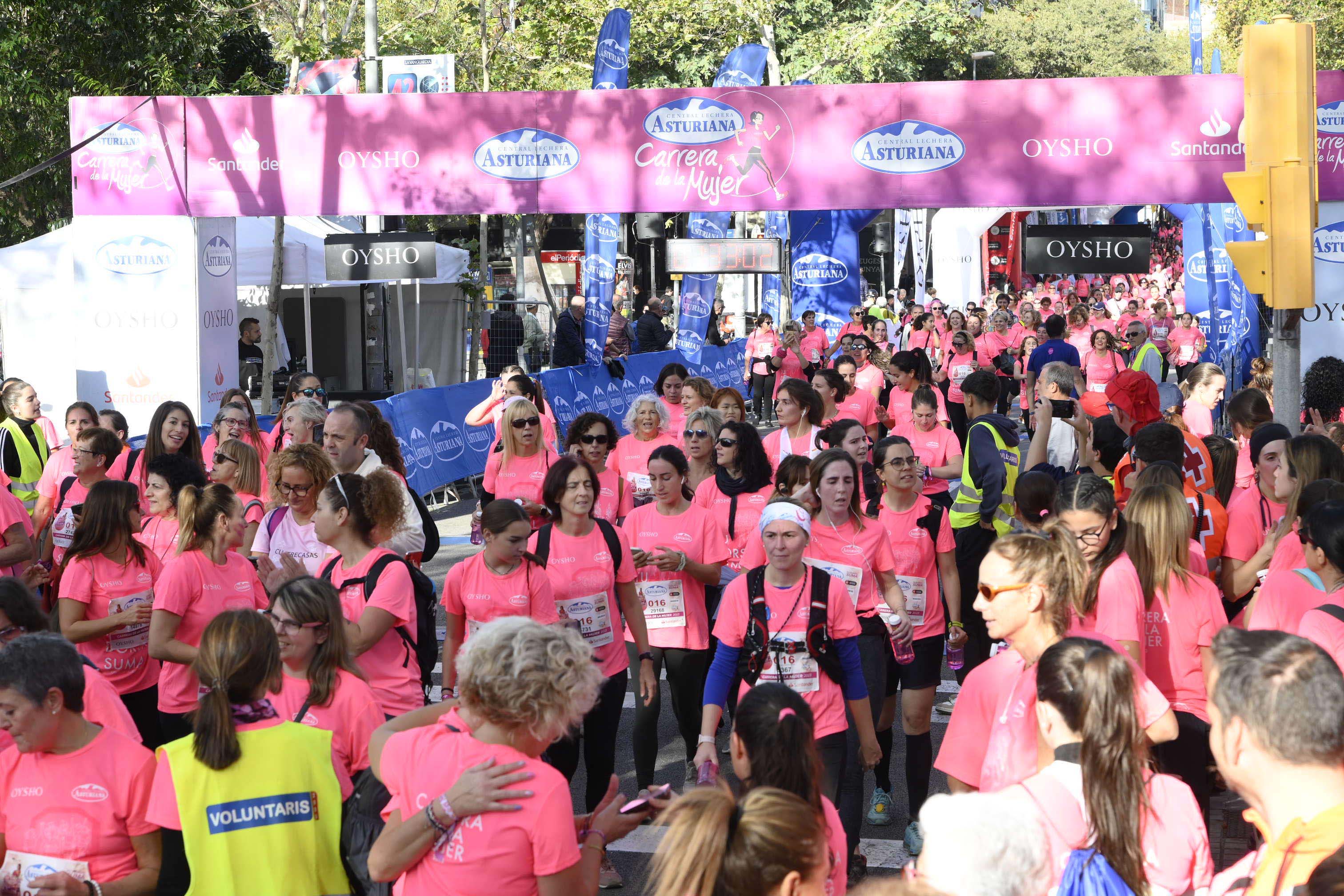 Las mejores fotos de la Carrera de la Mujer de Barcelona 2023. 5794