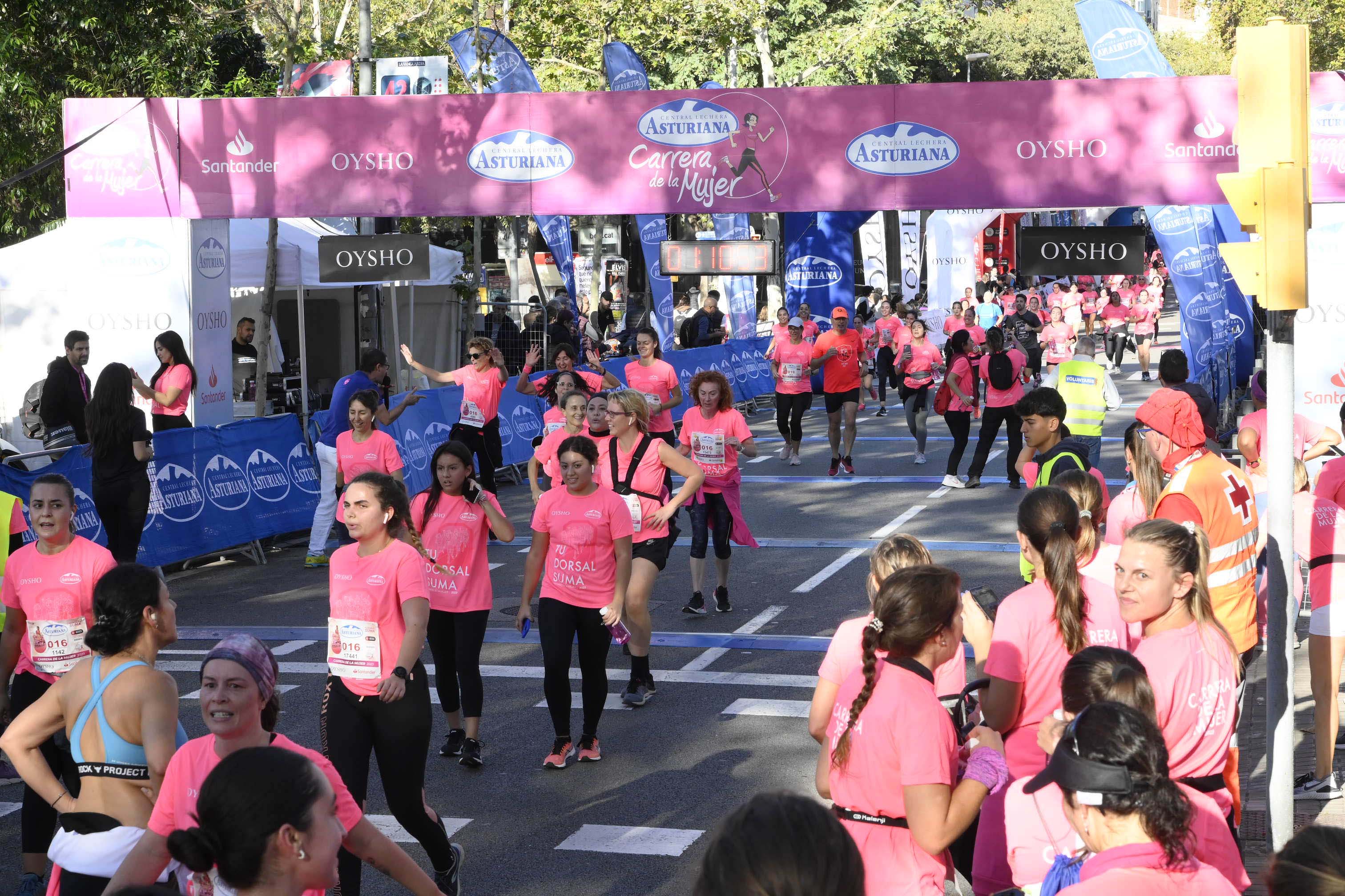 Las mejores fotos de la Carrera de la Mujer de Barcelona 2023. 5198