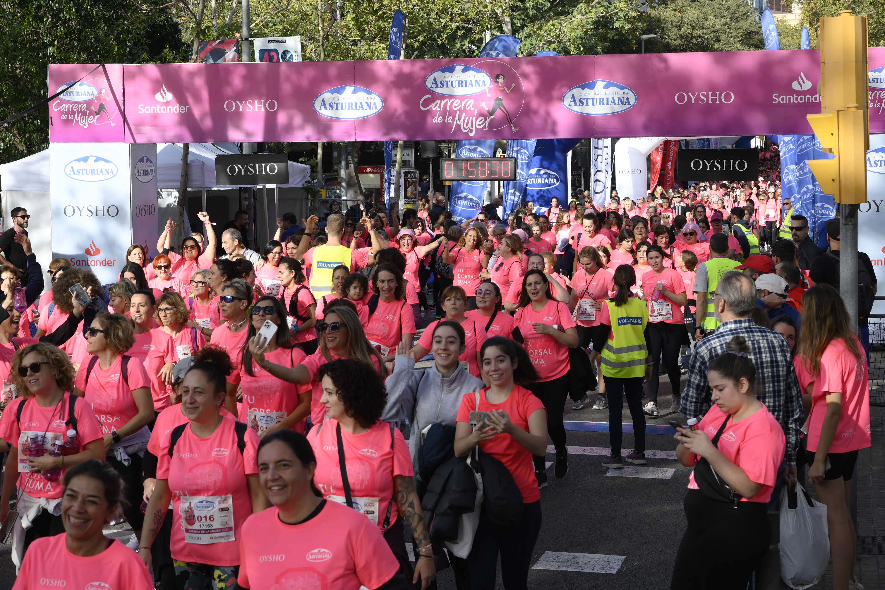 Las mejores fotos de la Carrera de la Mujer de Barcelona 2023. 6532