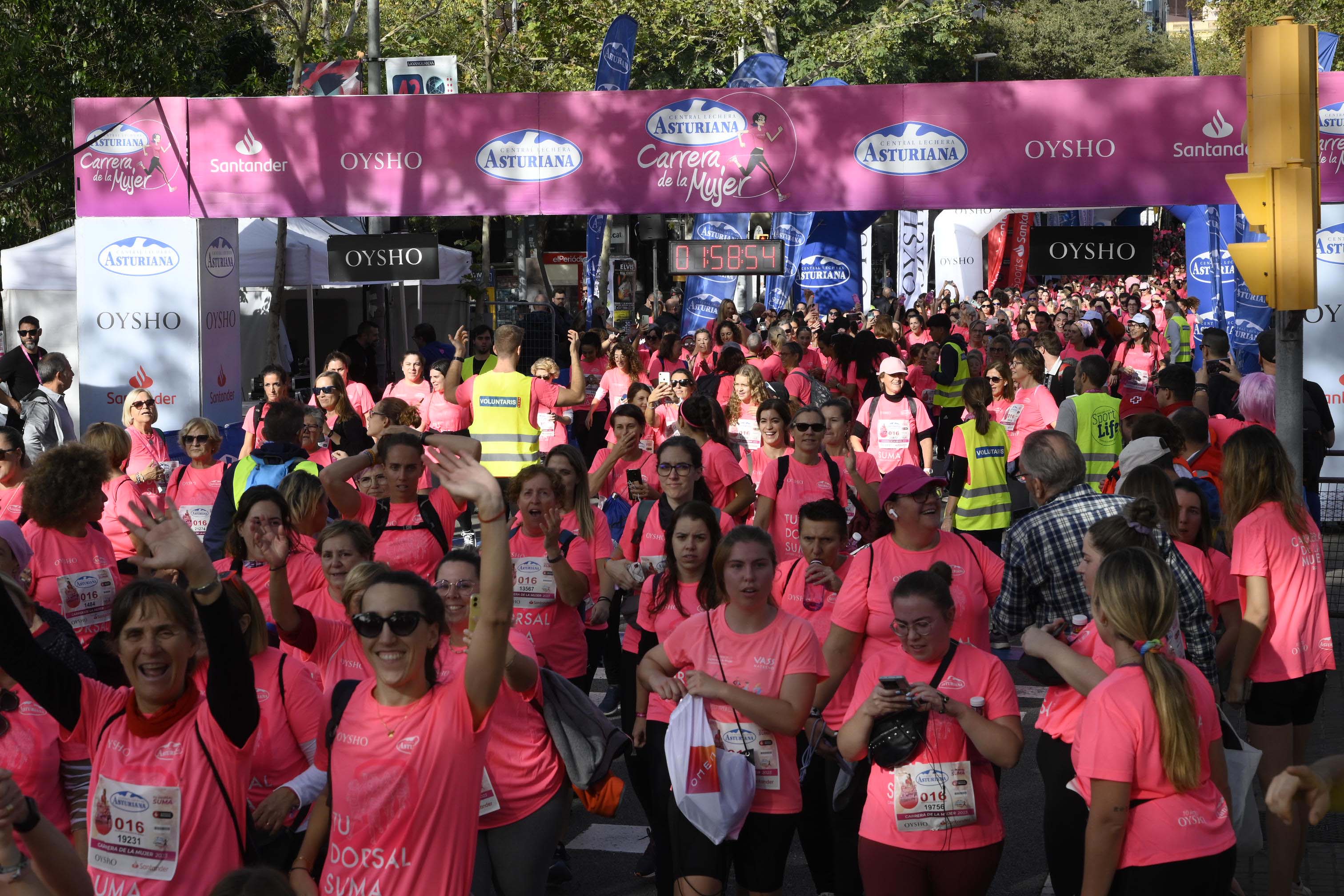Las mejores fotos de la Carrera de la Mujer de Barcelona 2023. 6540