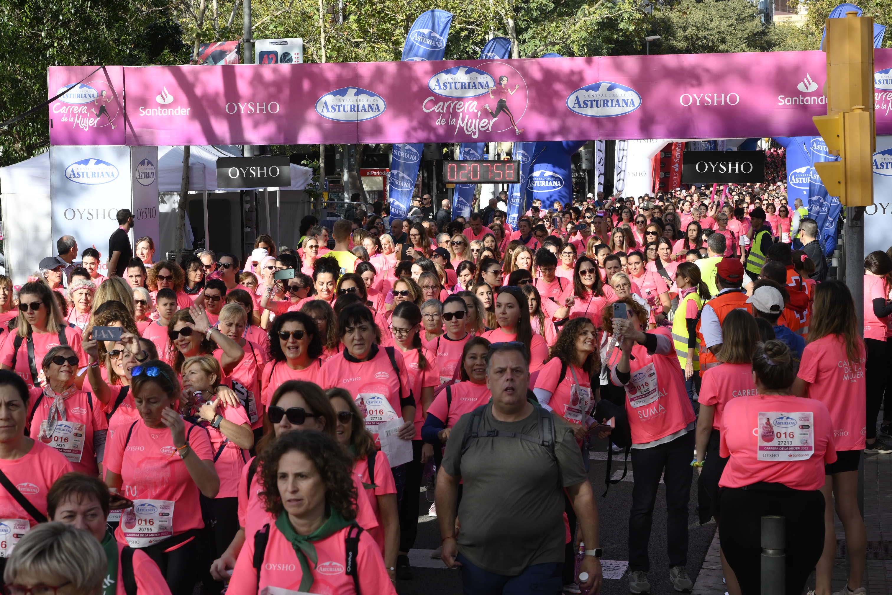 Las mejores fotos de la Carrera de la Mujer de Barcelona 2023. 6800