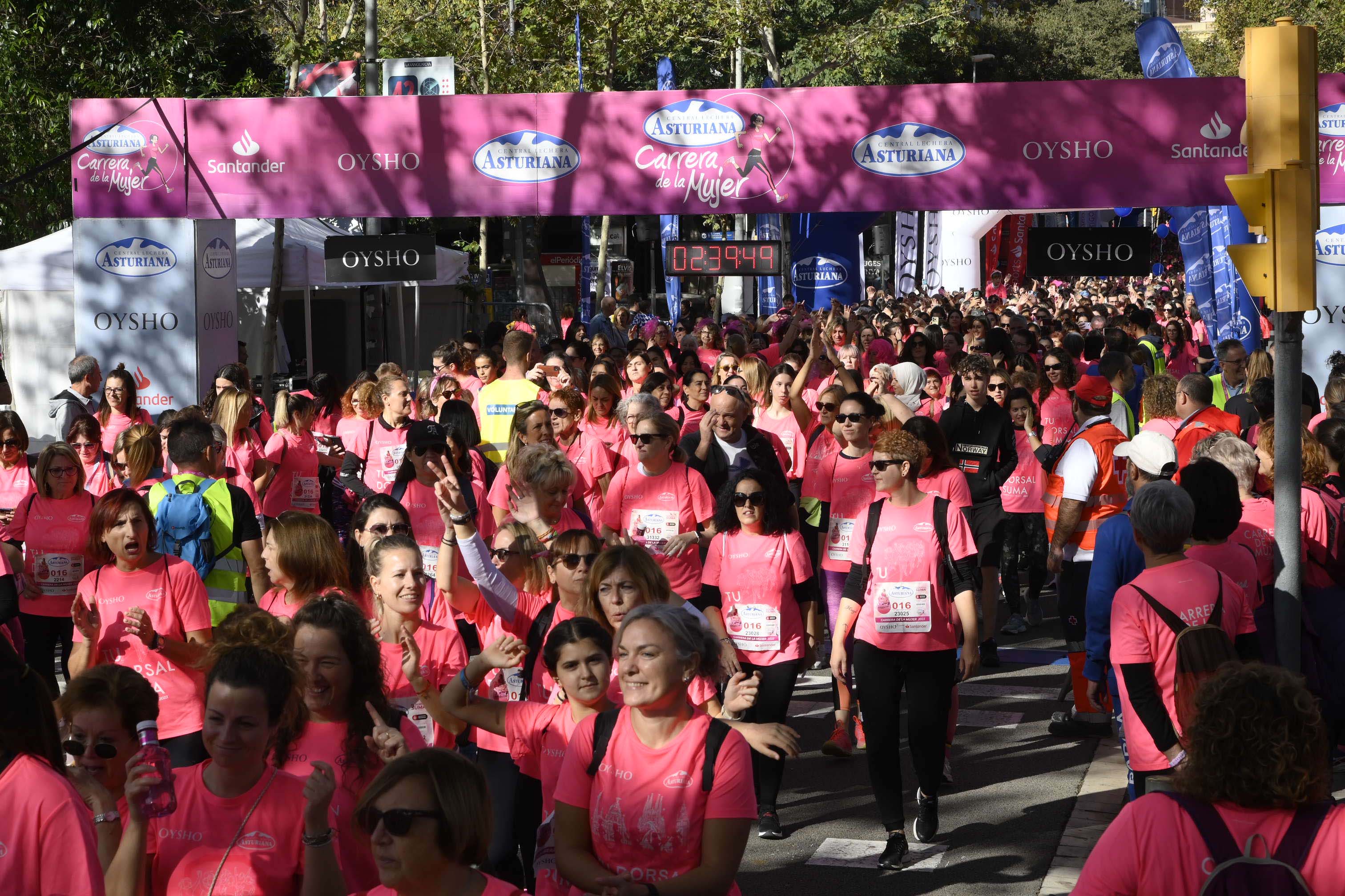 Las mejores fotos de la Carrera de la Mujer de Barcelona 2023. 7700