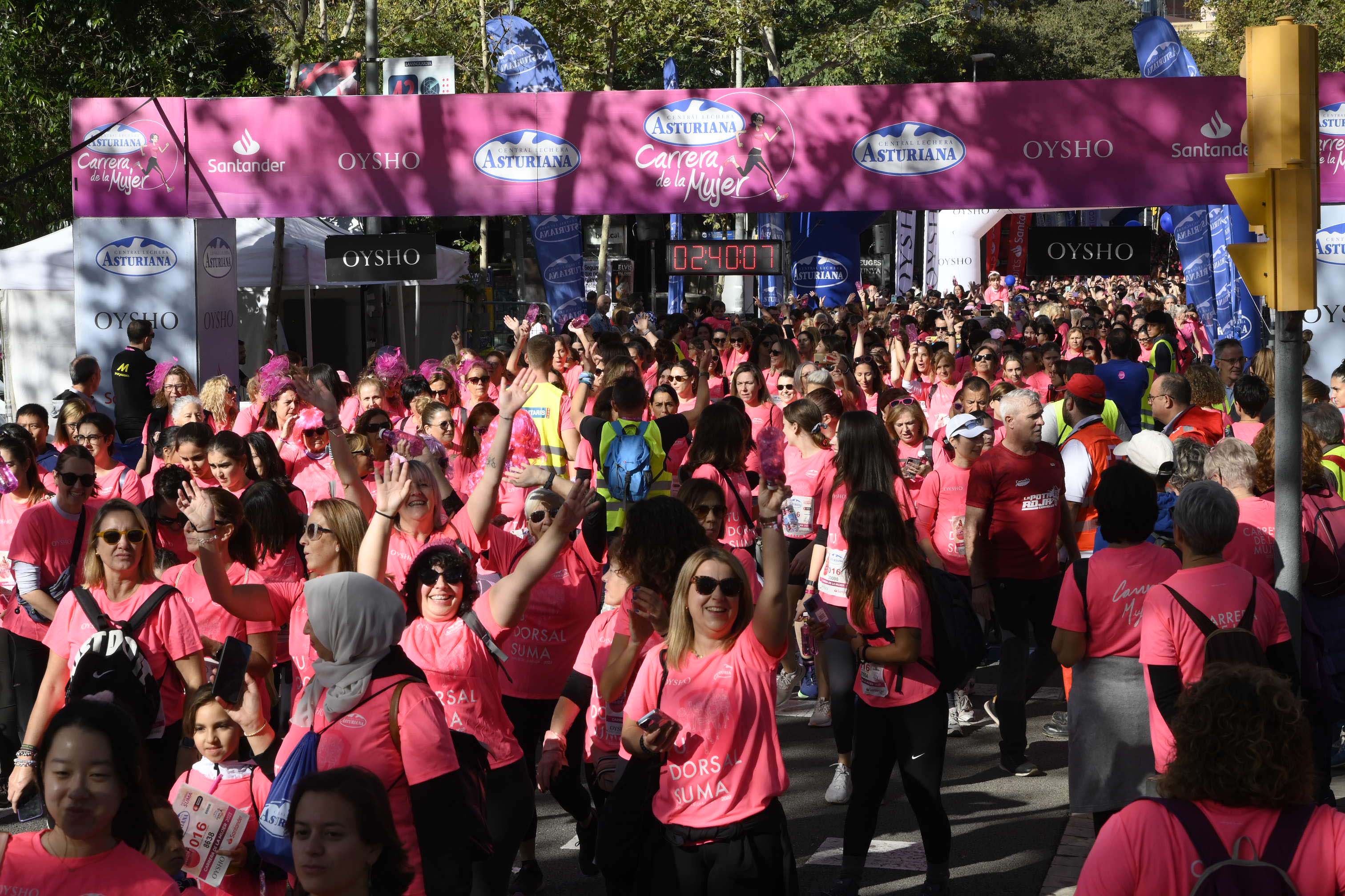 Las mejores fotos de la Carrera de la Mujer de Barcelona 2023. 7709