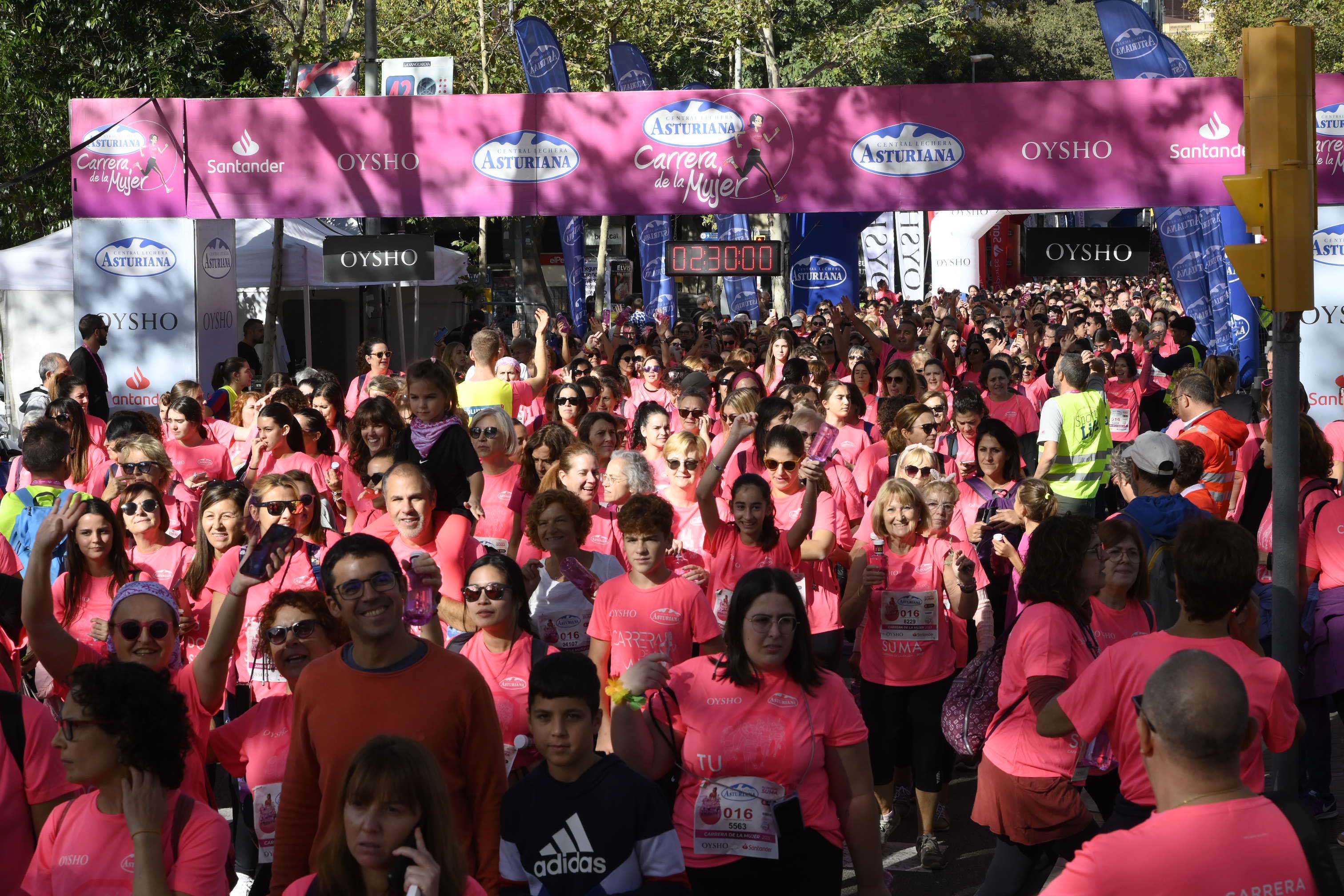 Las mejores fotos de la Carrera de la Mujer de Barcelona 2023. 7423