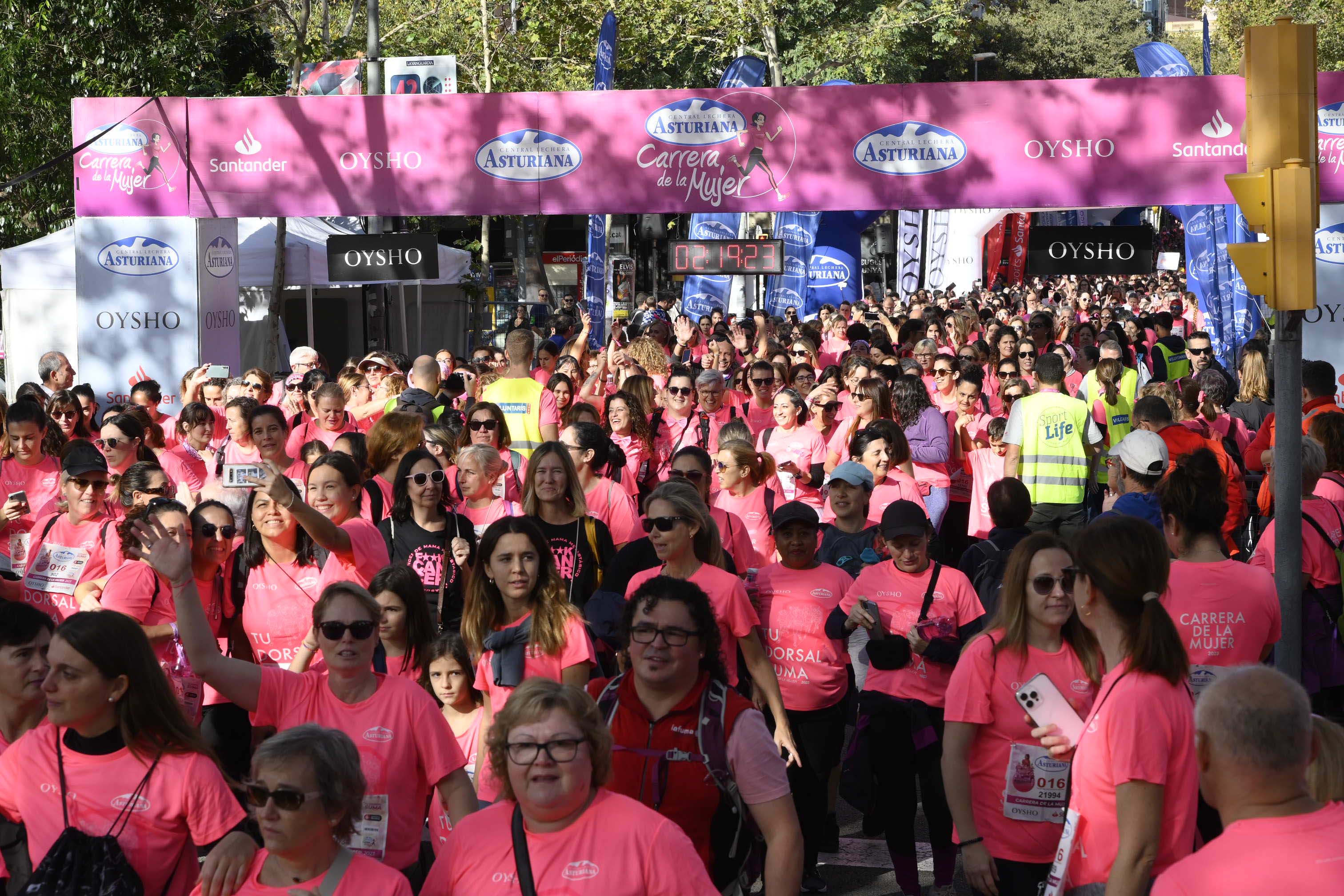 Las mejores fotos de la Carrera de la Mujer de Barcelona 2023. 7121