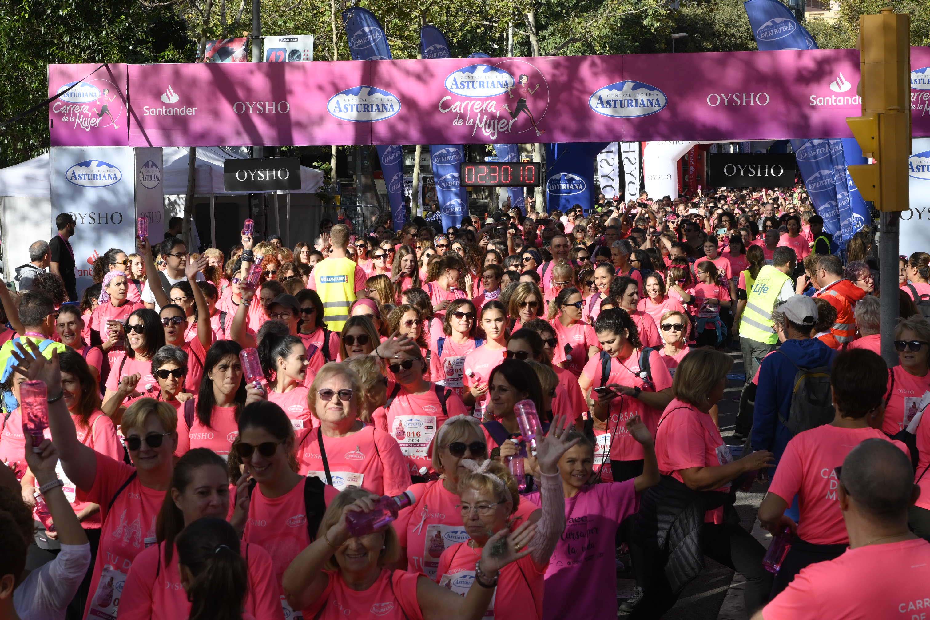 Las mejores fotos de la Carrera de la Mujer de Barcelona 2023. 7428