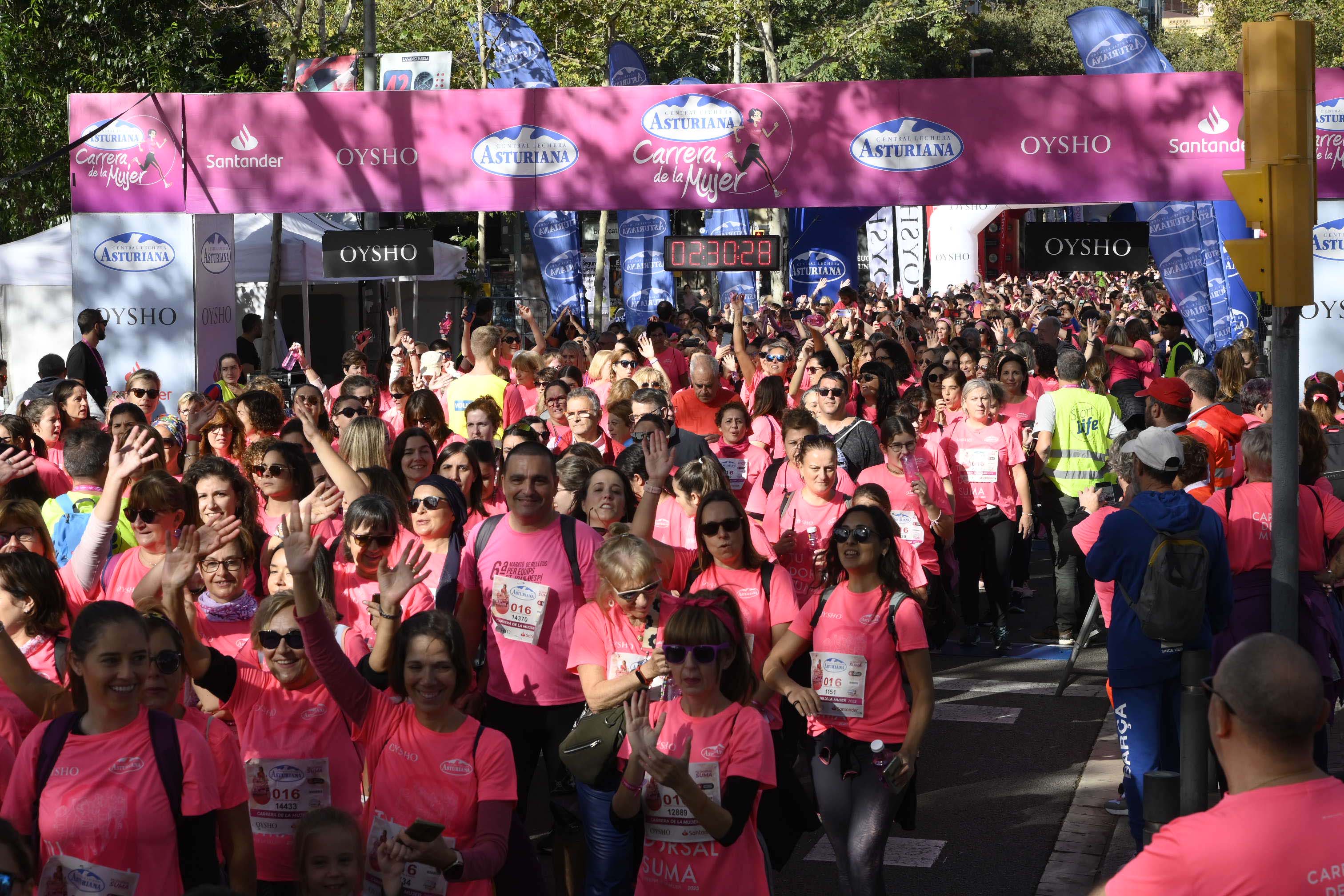 Las mejores fotos de la Carrera de la Mujer de Barcelona 2023. 7437