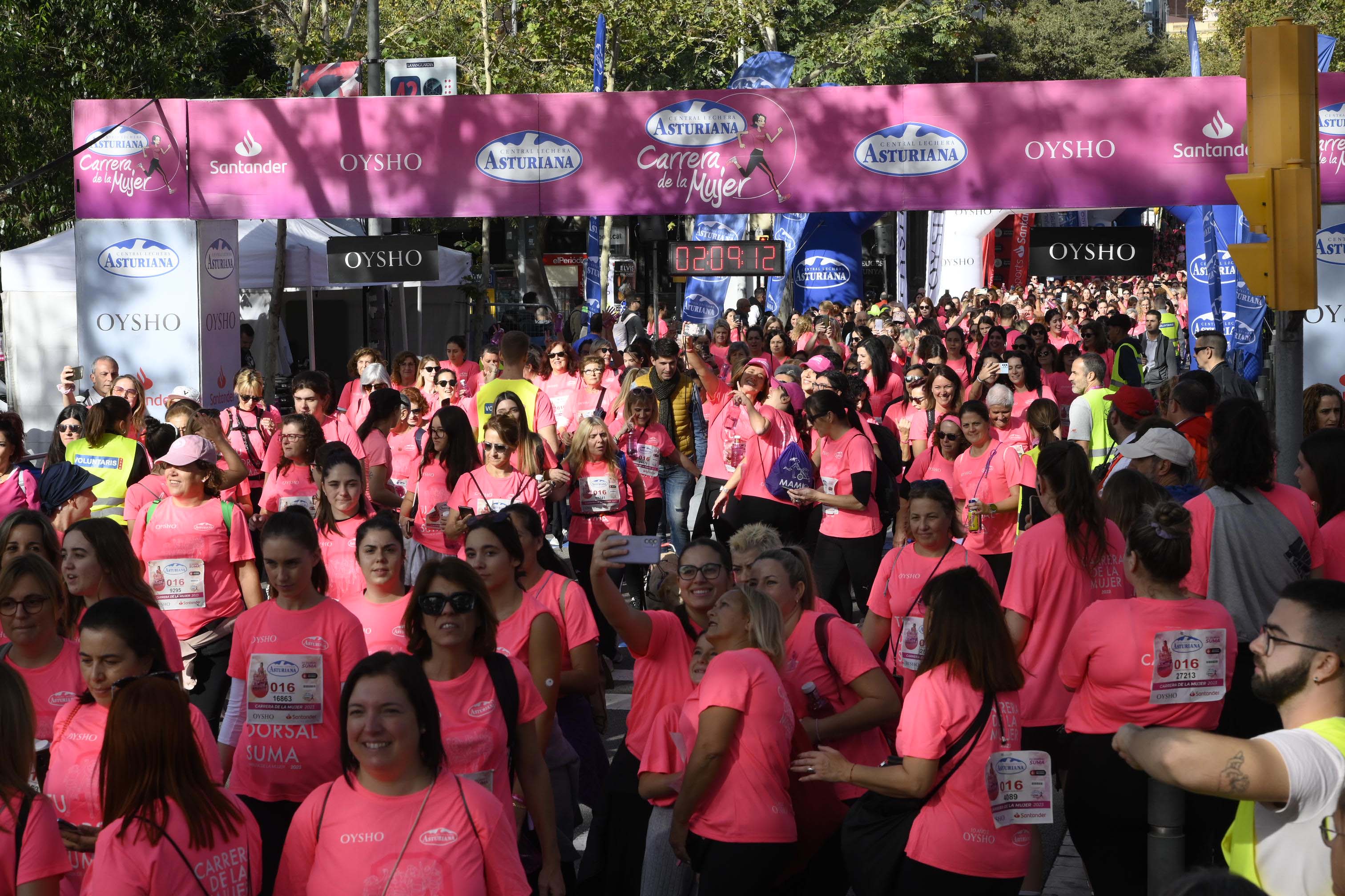 Las mejores fotos de la Carrera de la Mujer de Barcelona 2023. 6837